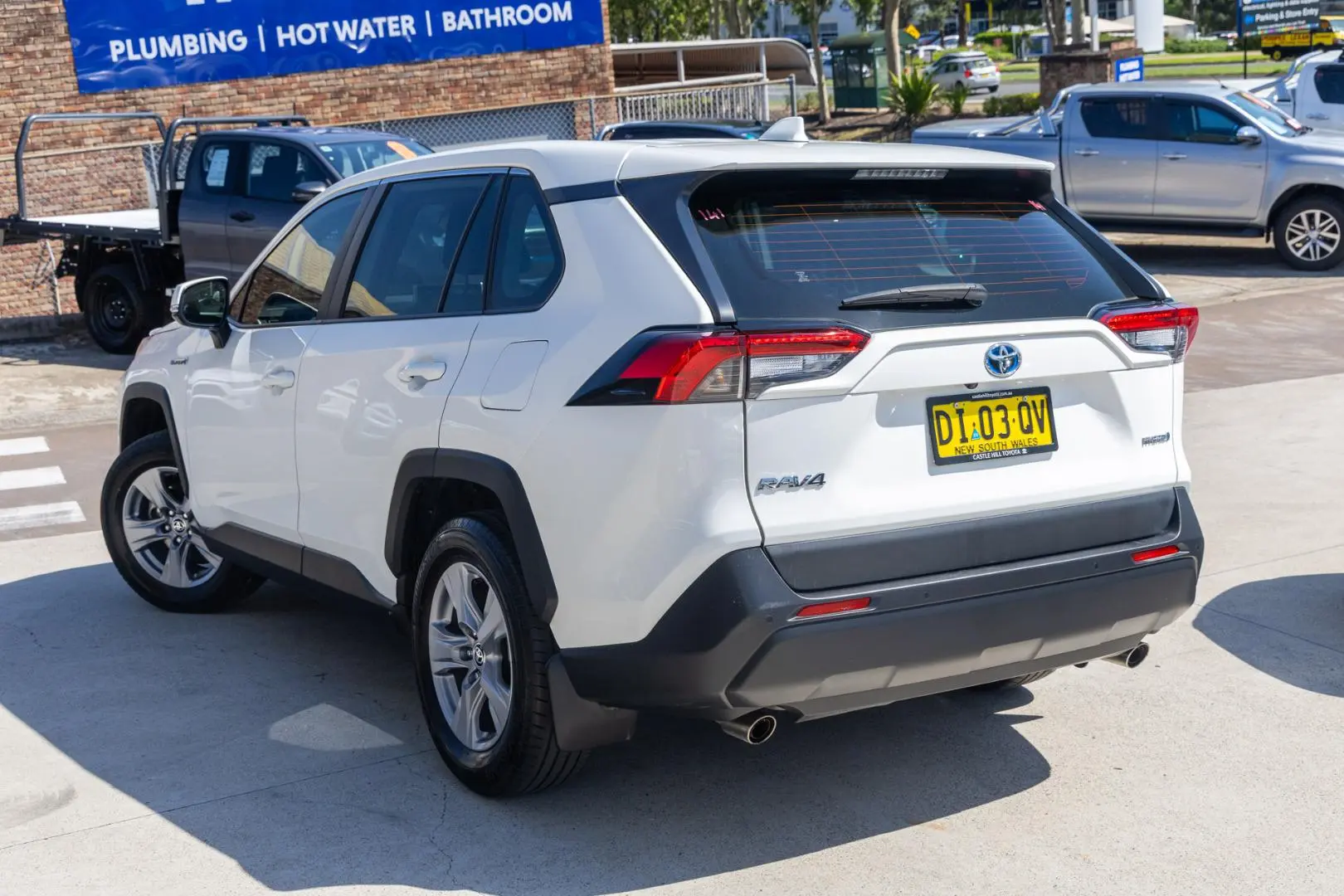 2024 Toyota RAV4 Gallery Image 2