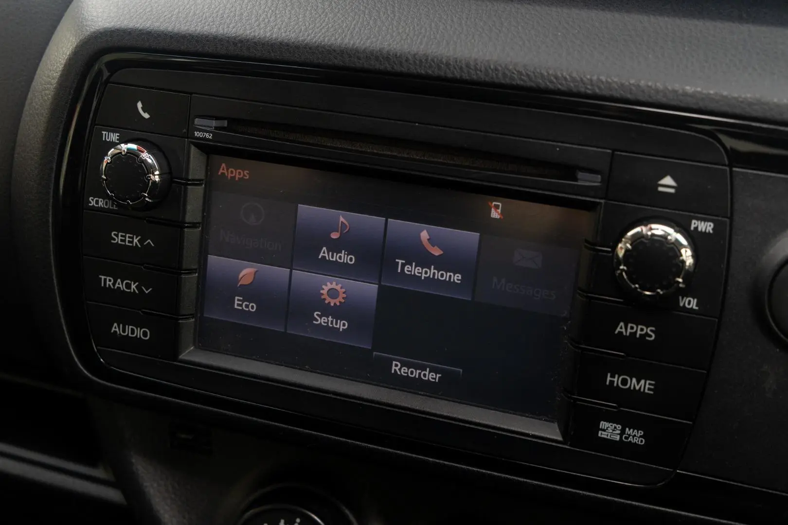 2017 Toyota Yaris Gallery Image 14