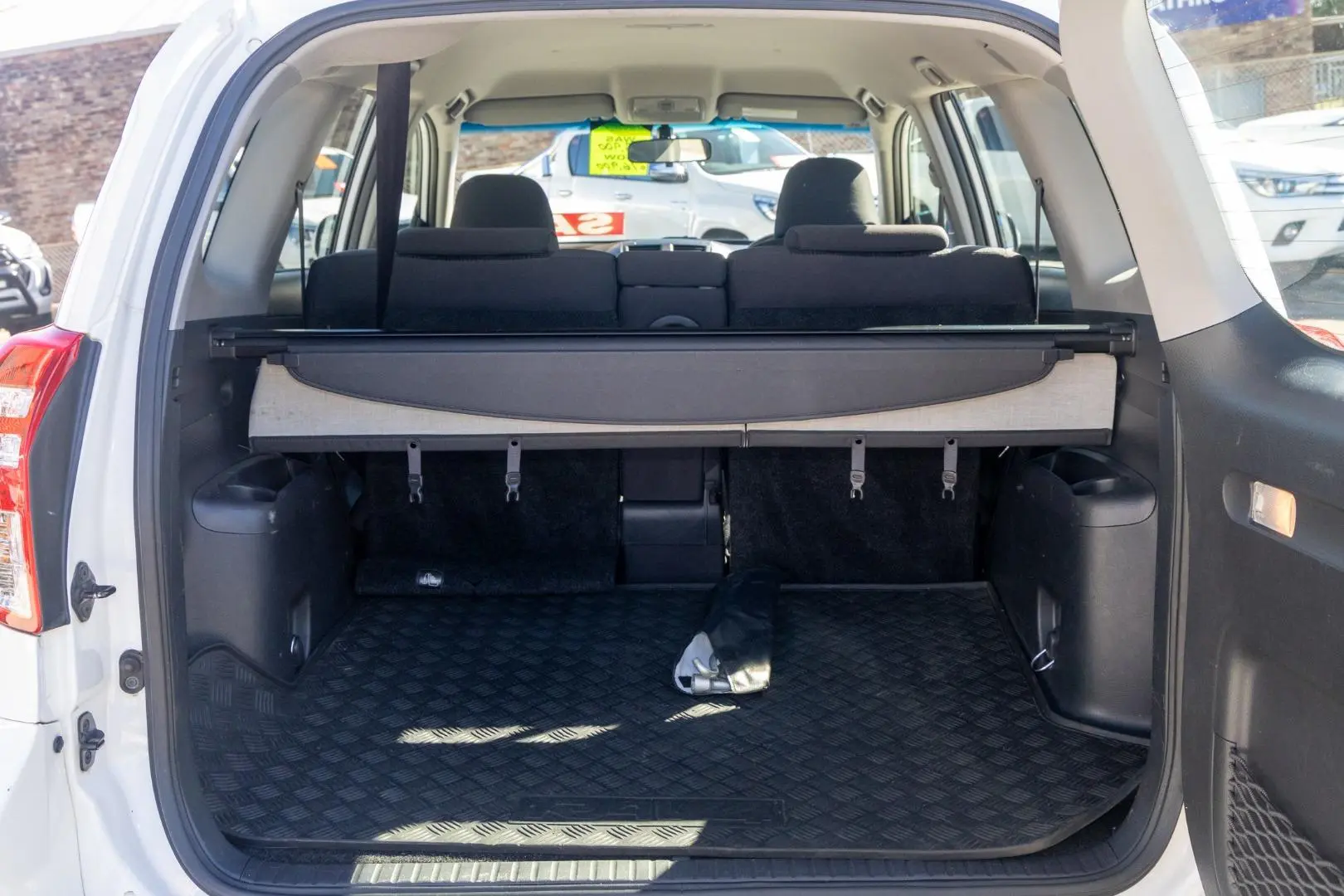 2010 Toyota RAV4 Gallery Image 18