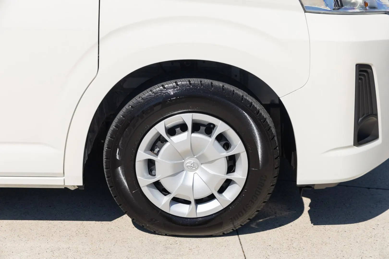 2024 Toyota Hiace Gallery Image 21