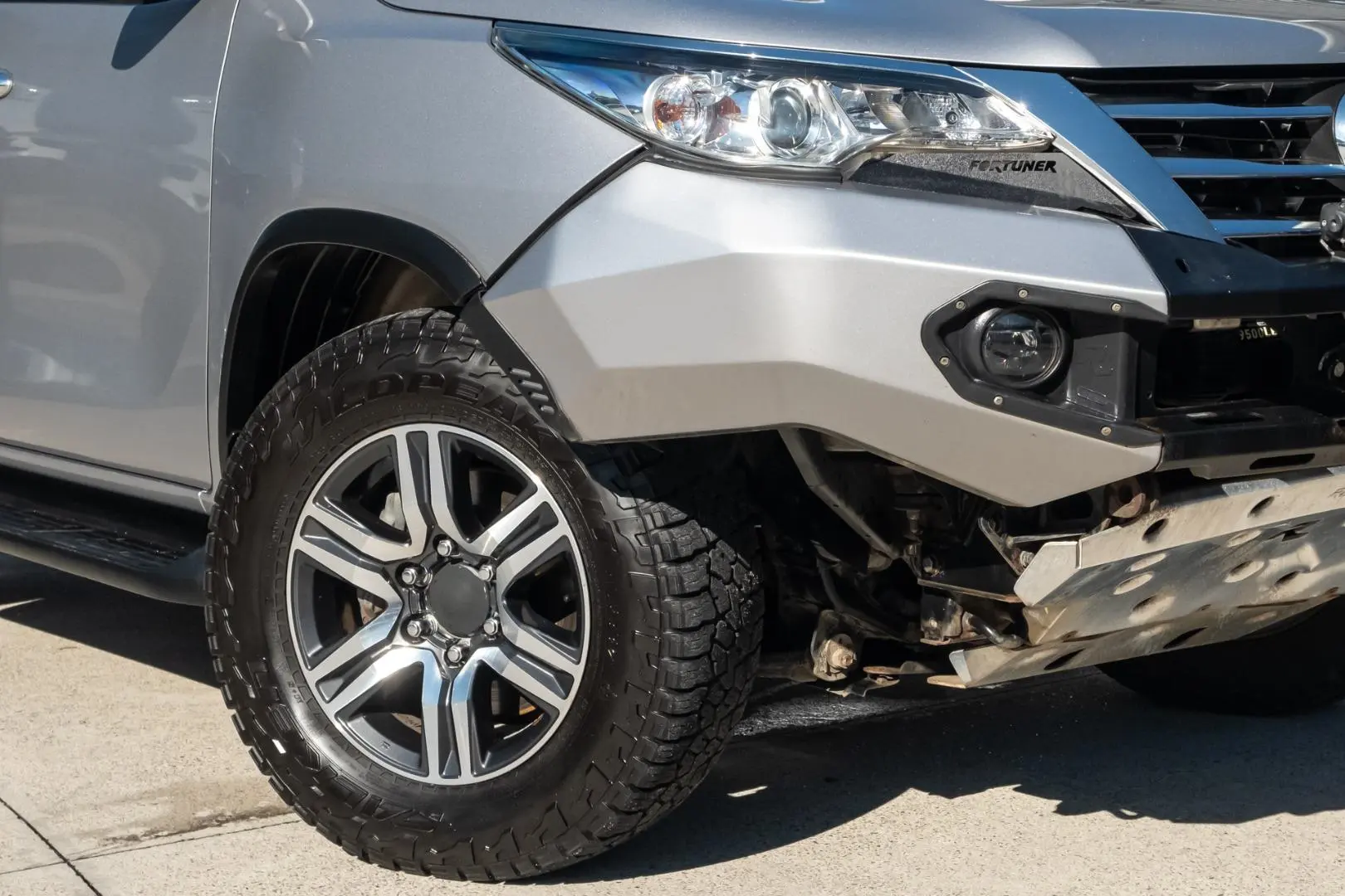 2017 Toyota Fortuner Gallery Image 6