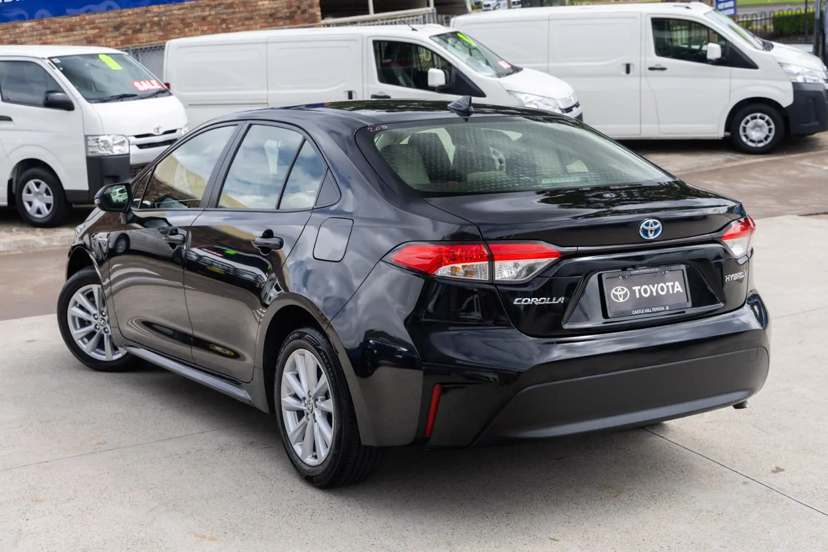 2024 Toyota Corolla Gallery Image 2