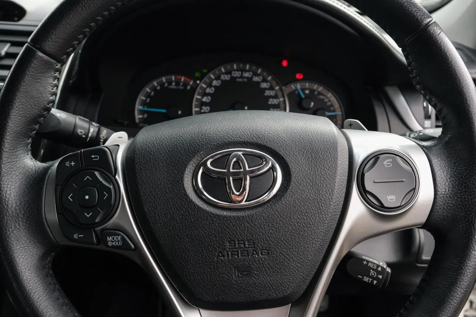2012 Toyota Camry Gallery Image 14