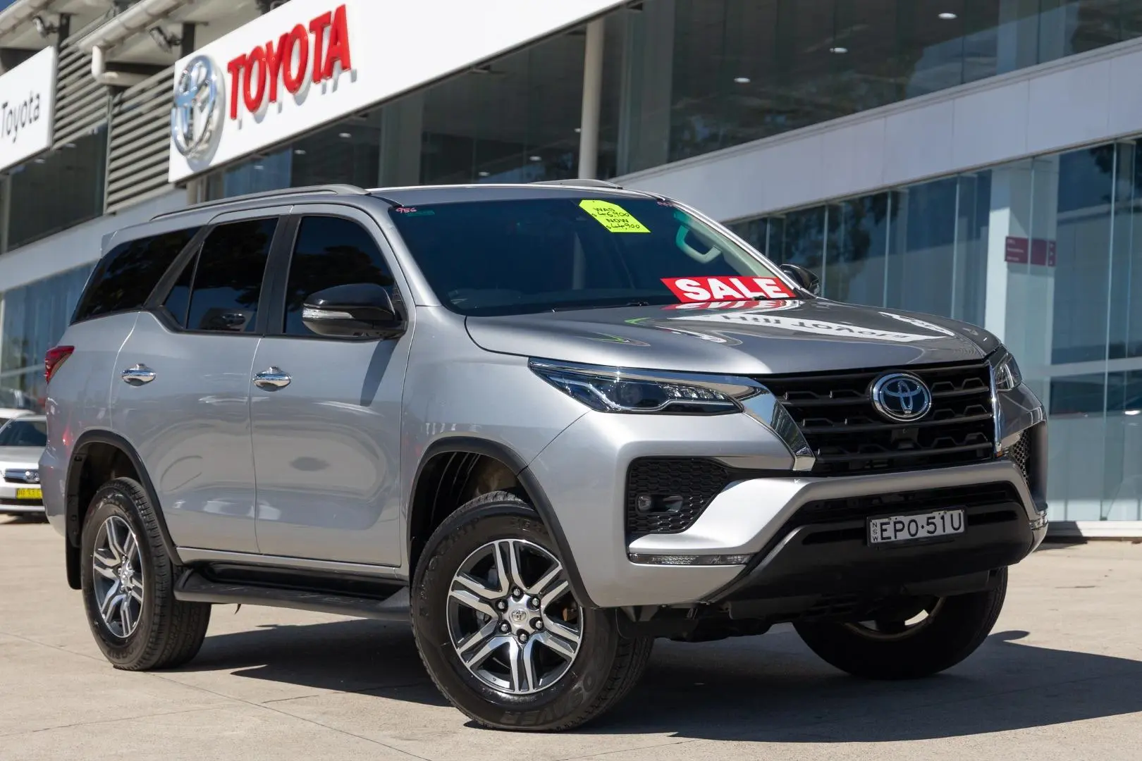 2021 Toyota Fortuner Gallery Image 1