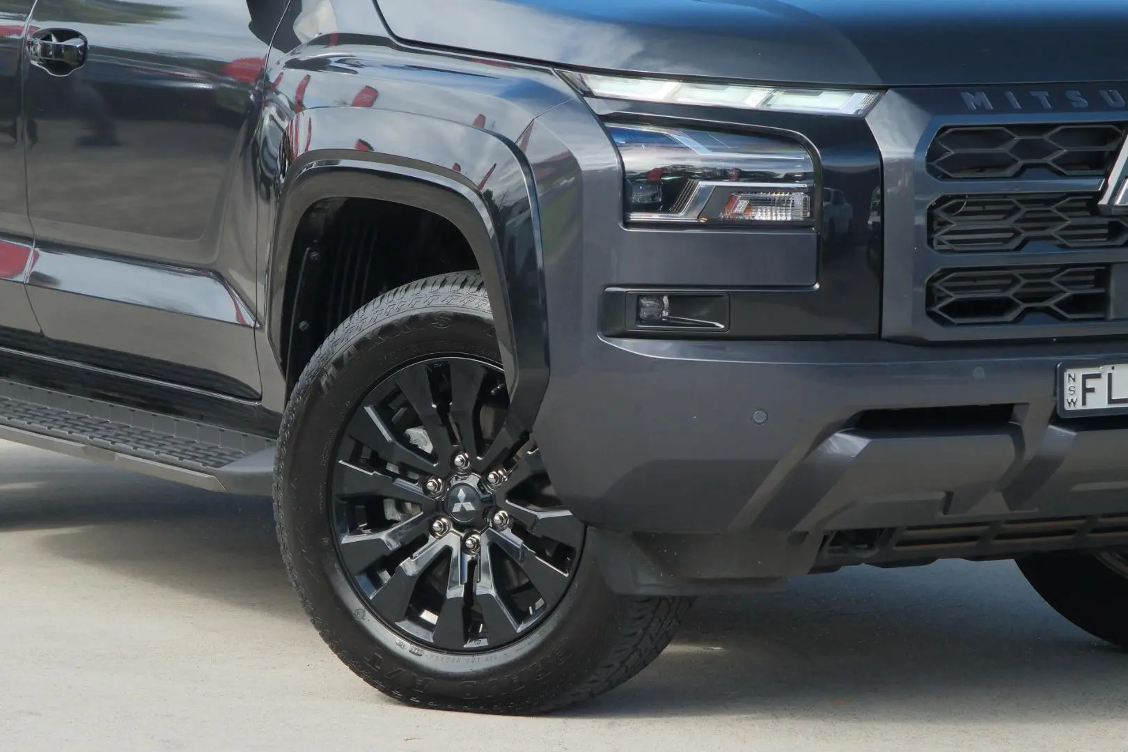 2024 Mitsubishi Triton Gallery Image 6