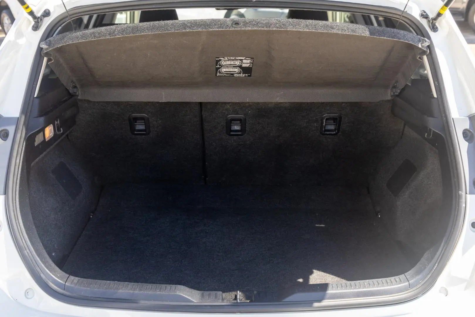 2015 Toyota Corolla Gallery Image 19