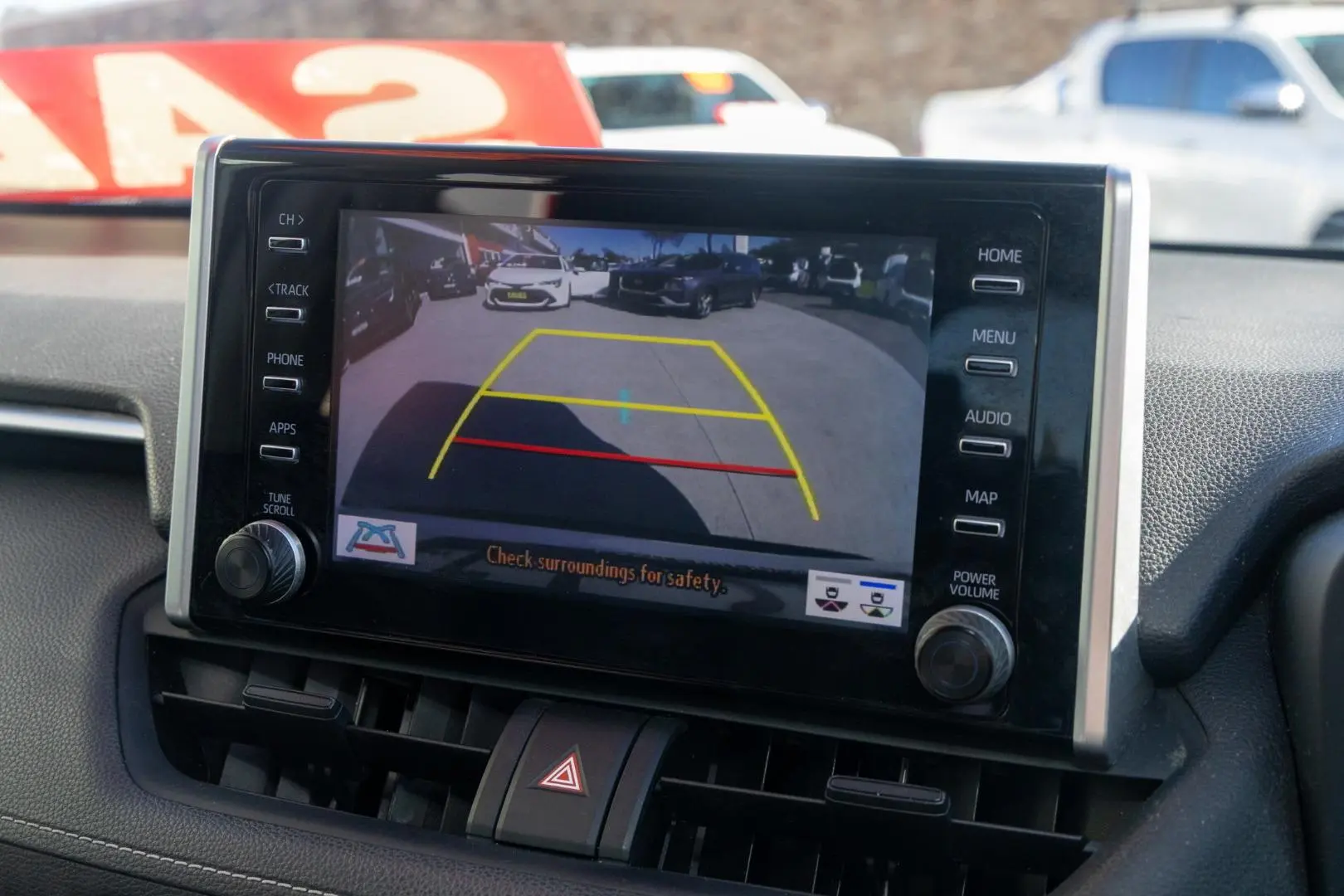 2019 Toyota RAV4 Gallery Image 15