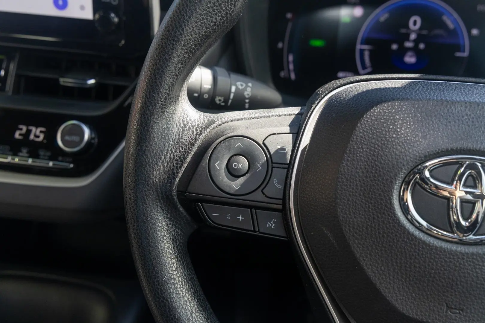 2023 Toyota Corolla Gallery Image 11