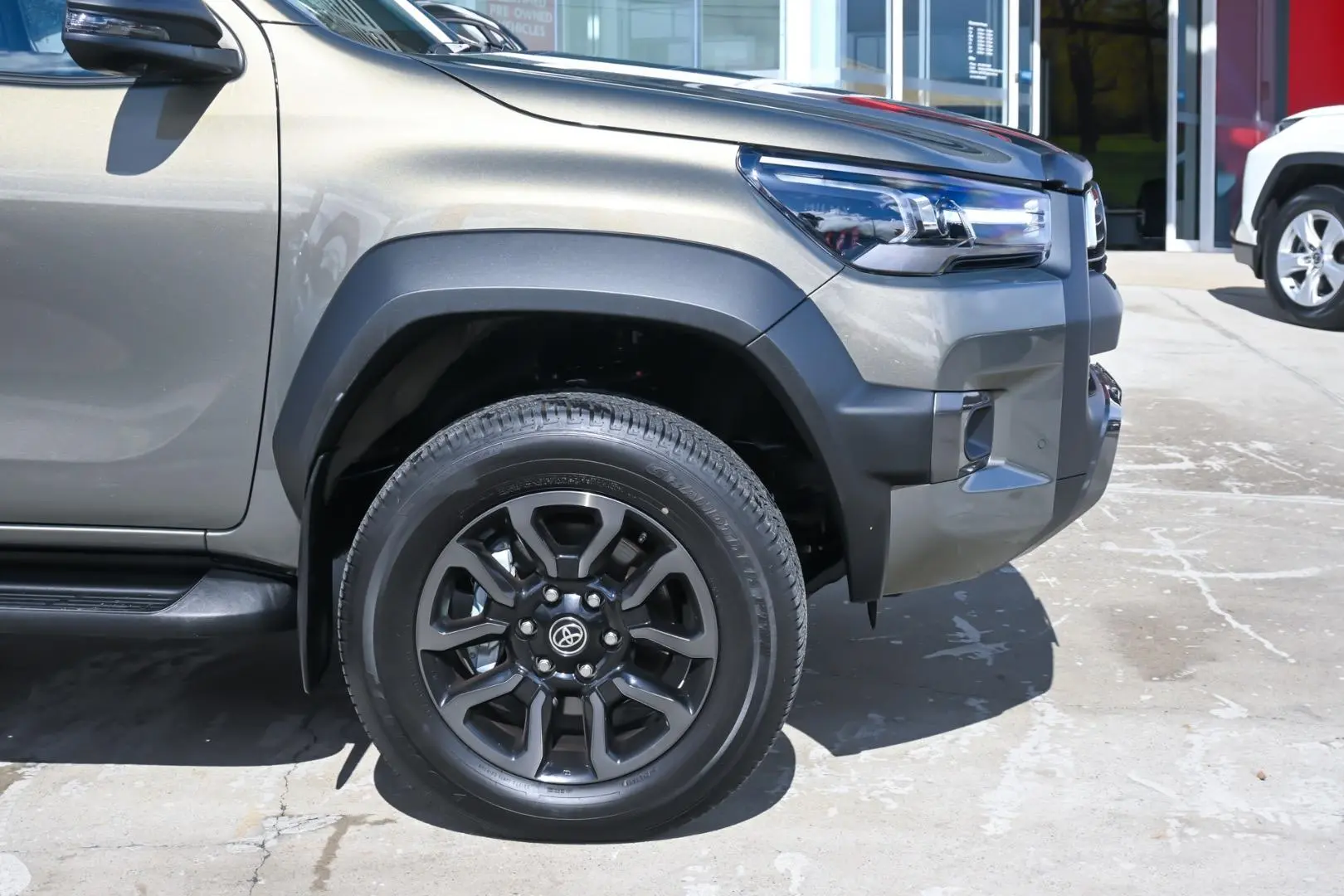 2025 Toyota Hilux Gallery Image 22