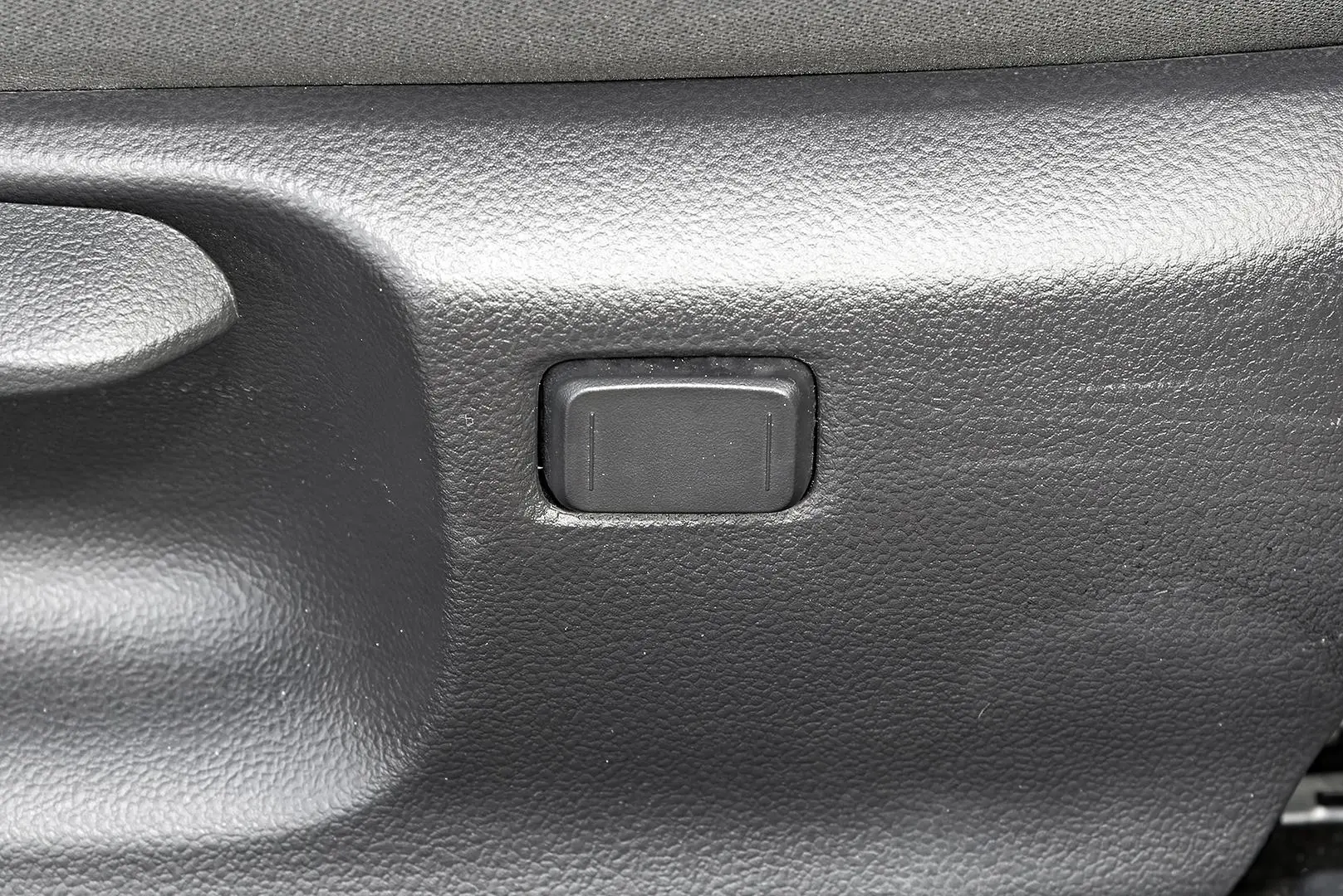 2024 Toyota Camry Gallery Image 18