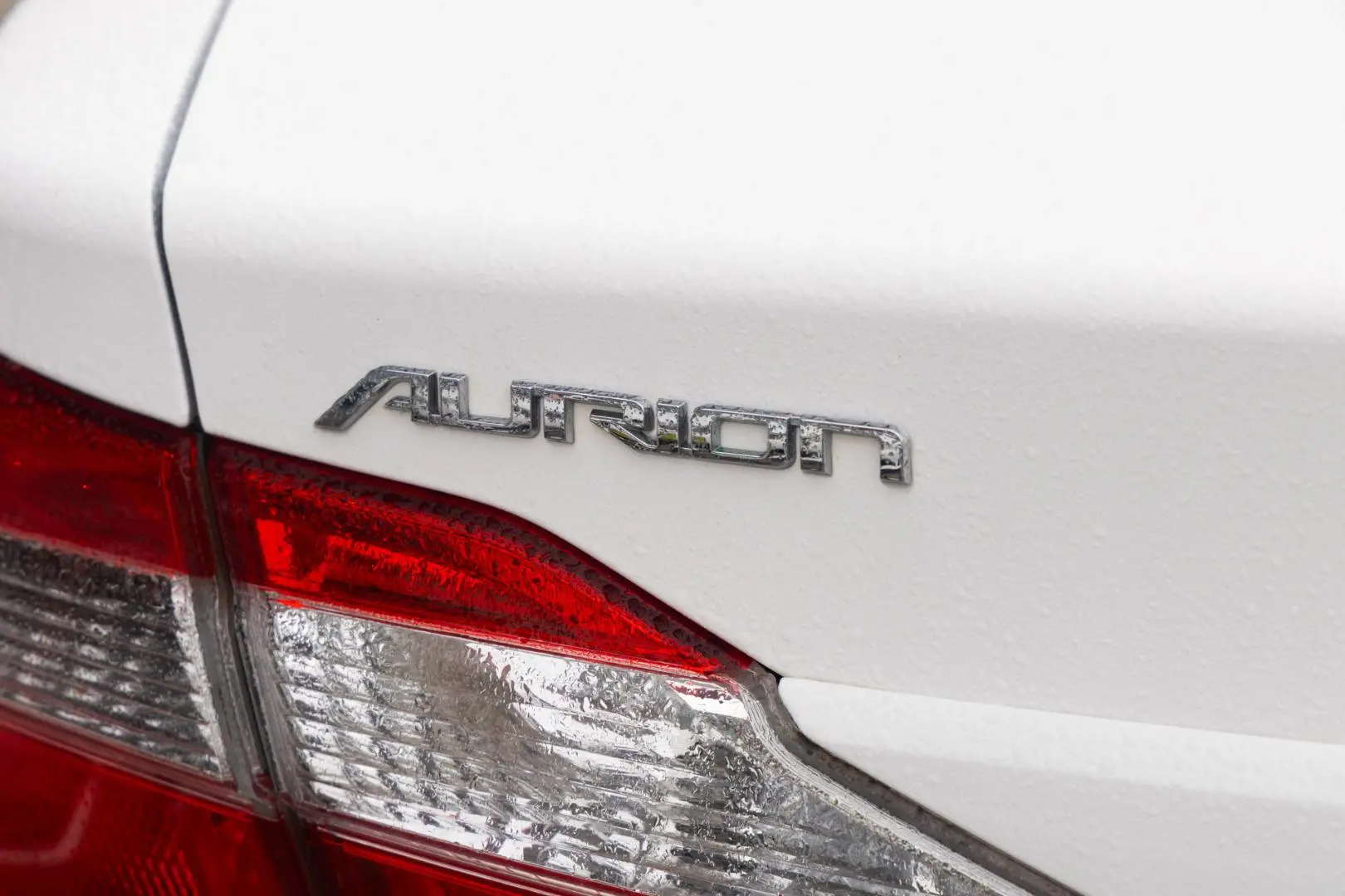 2016 Toyota Aurion Gallery Image 19