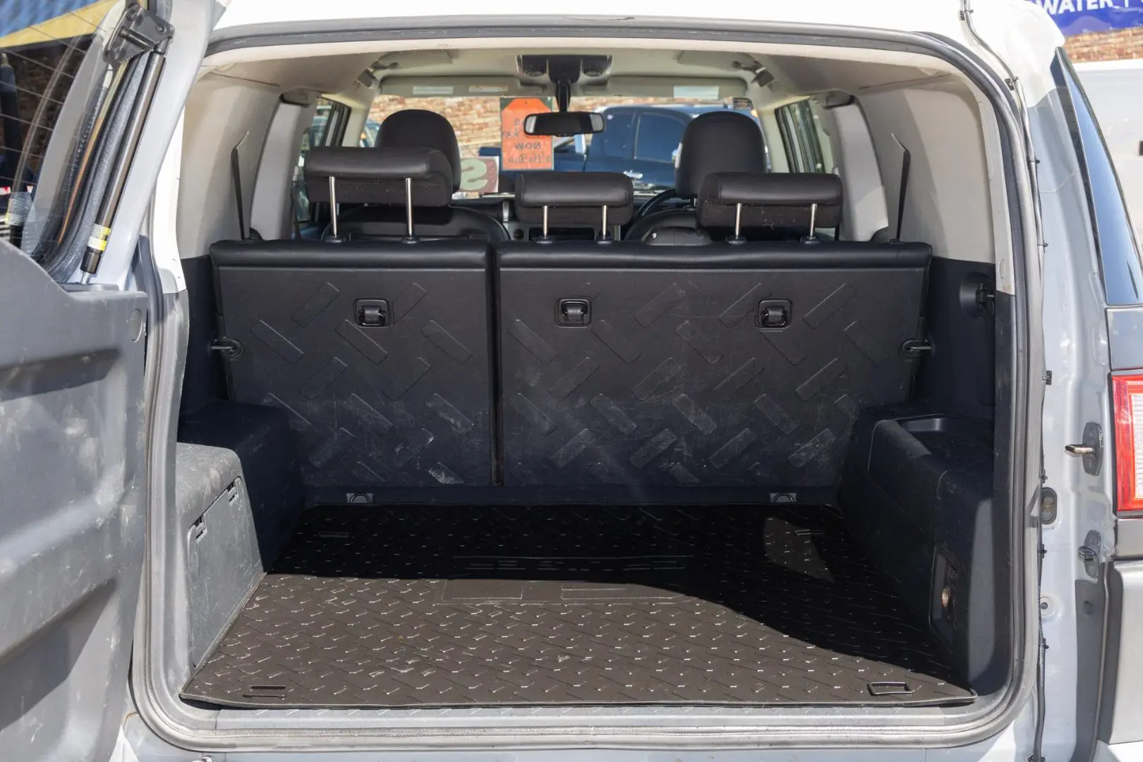 2015 Toyota FJ Cruiser Gallery Image 18