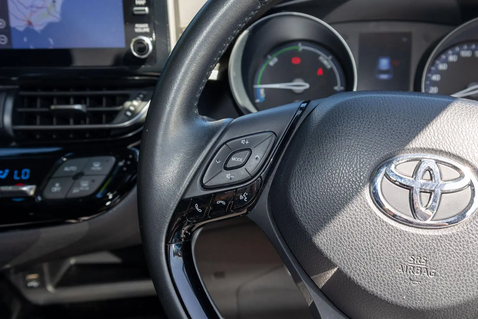 2023 Toyota C-HR Gallery Image 15