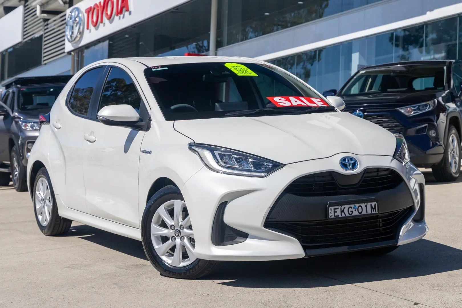 2020 Toyota Yaris Gallery Image 1