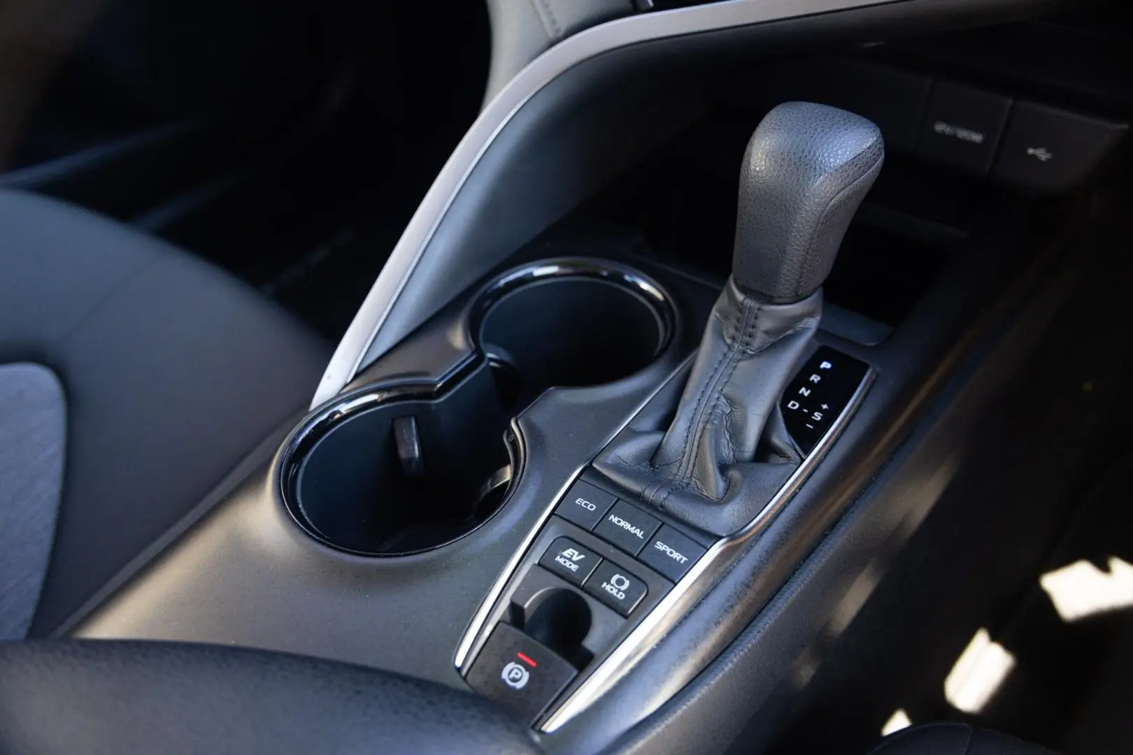 2024 Toyota Camry Gallery Image 9