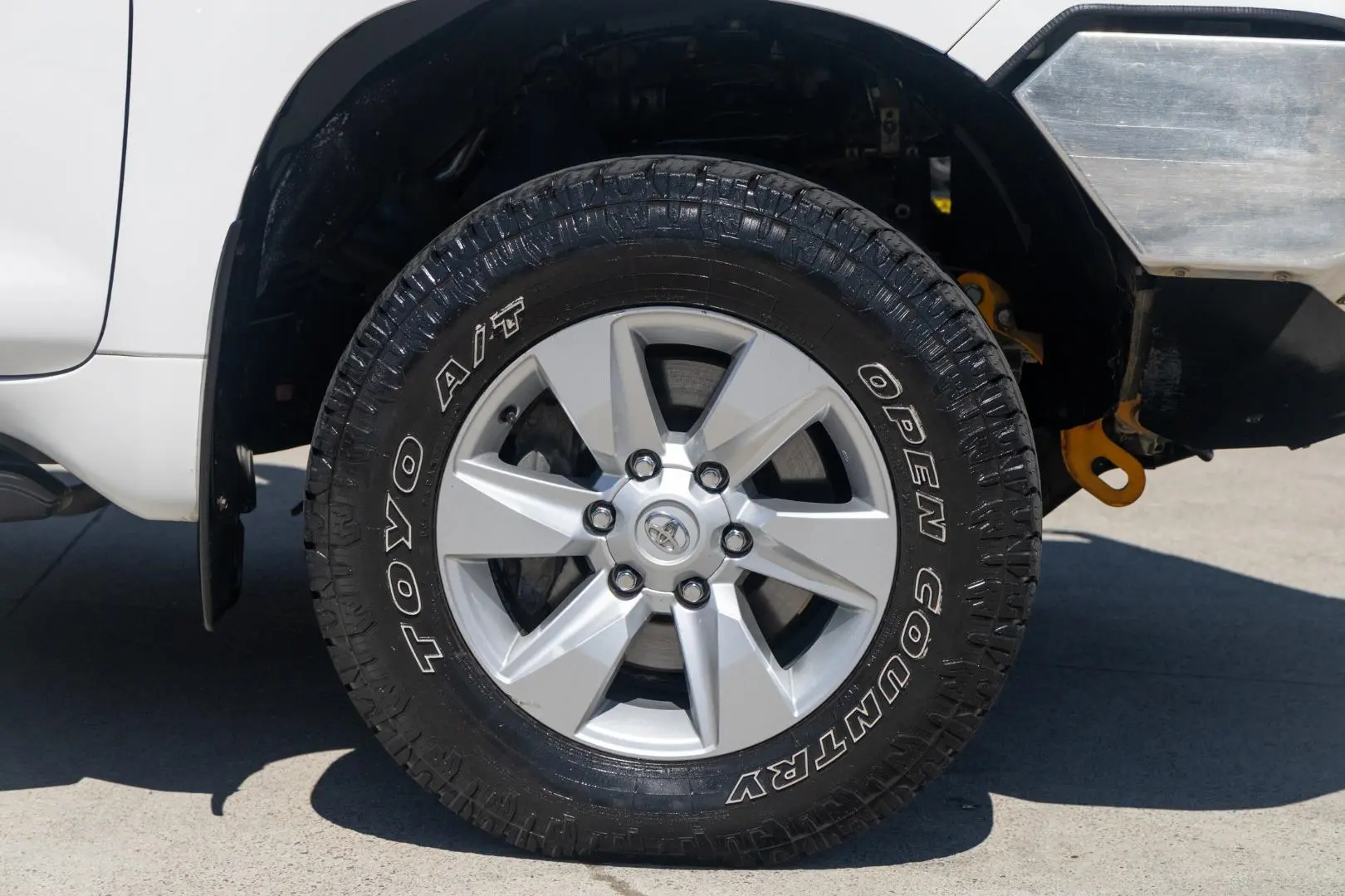 2018 Toyota Landcruiser Prado Gallery Image 22