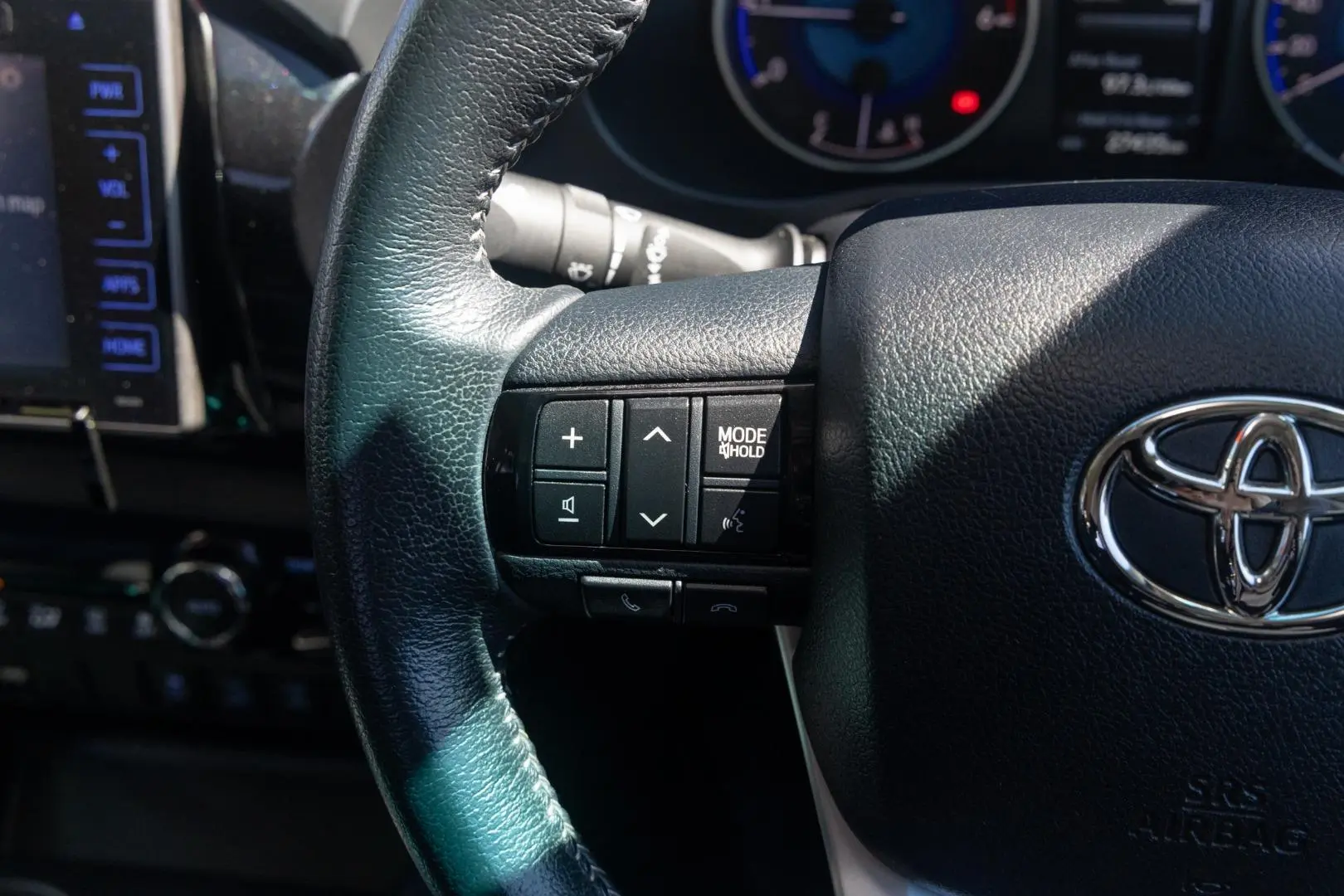 2018 Toyota Hilux Gallery Image 11