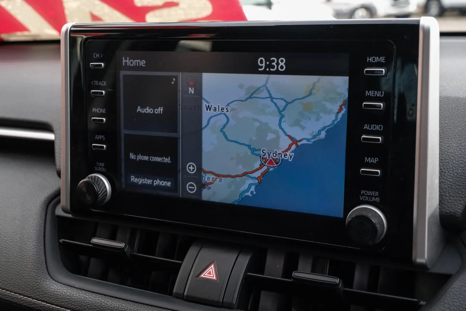 2019 Toyota RAV4 Gallery Image 11