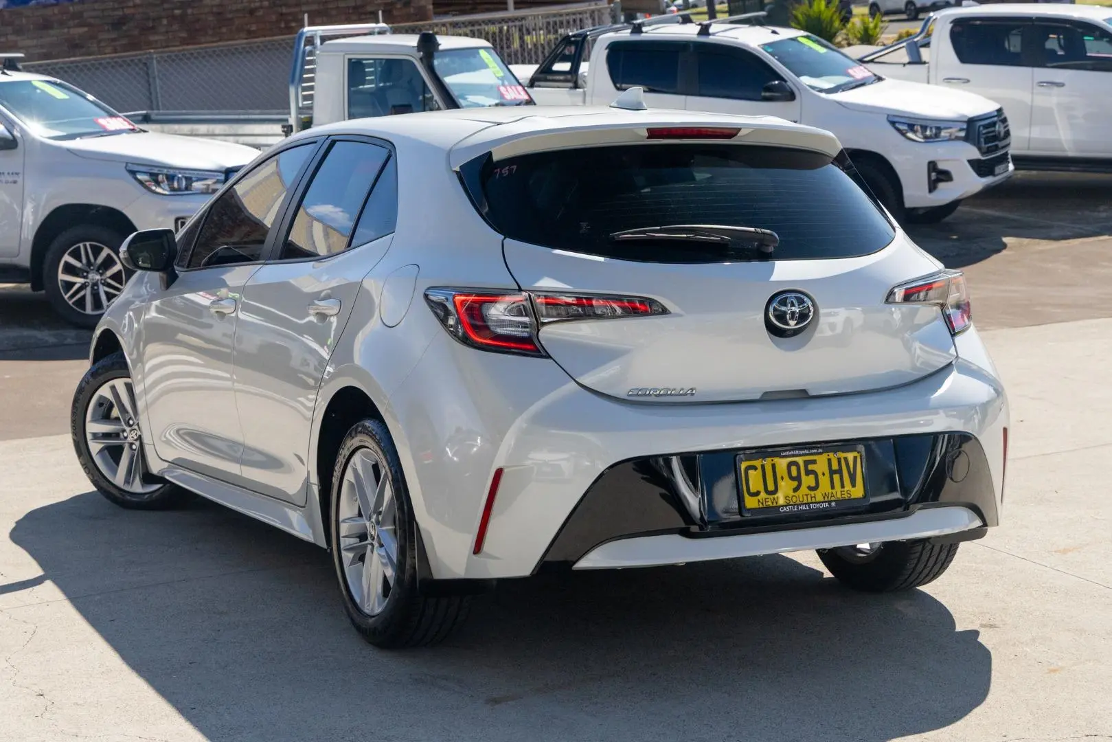 2019 Toyota Corolla Gallery Image 2