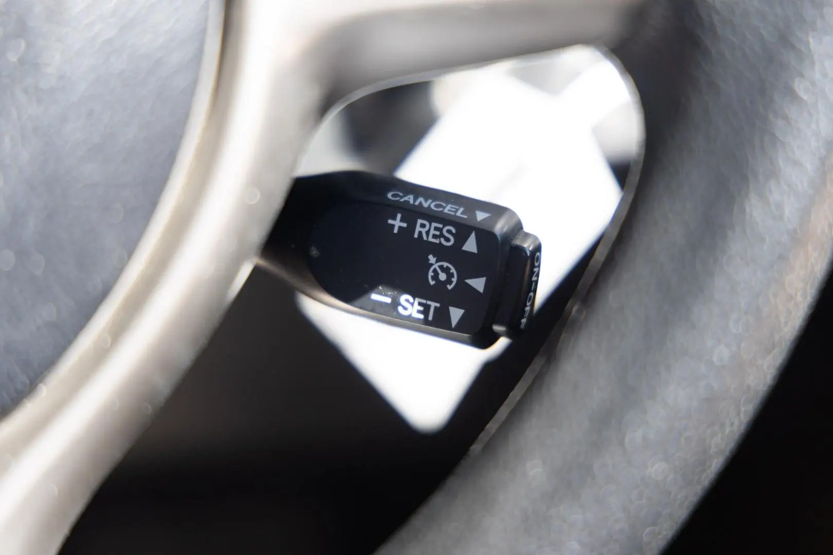 2015 Toyota Yaris Gallery Image 16