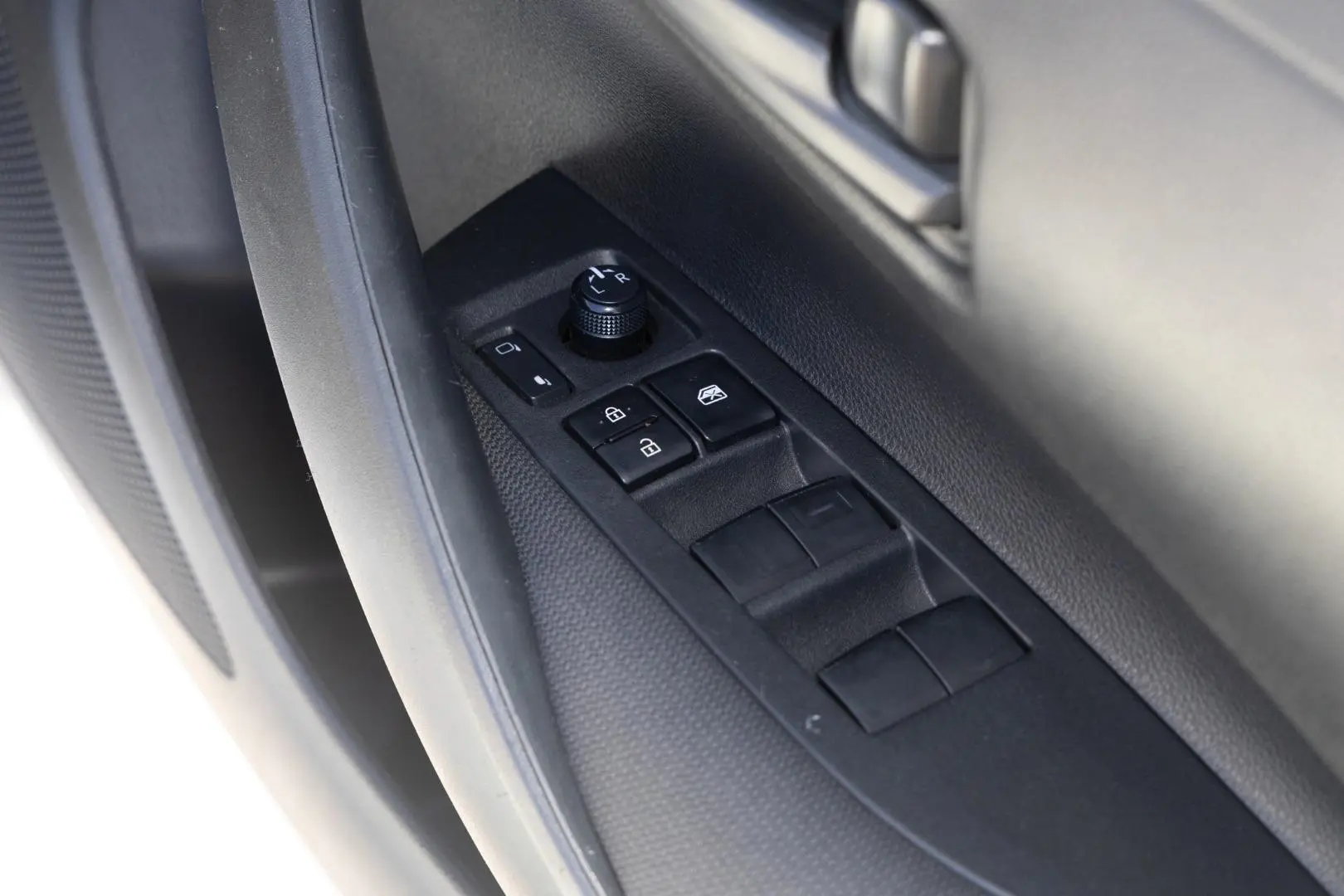 2022 Toyota Corolla Gallery Image 18