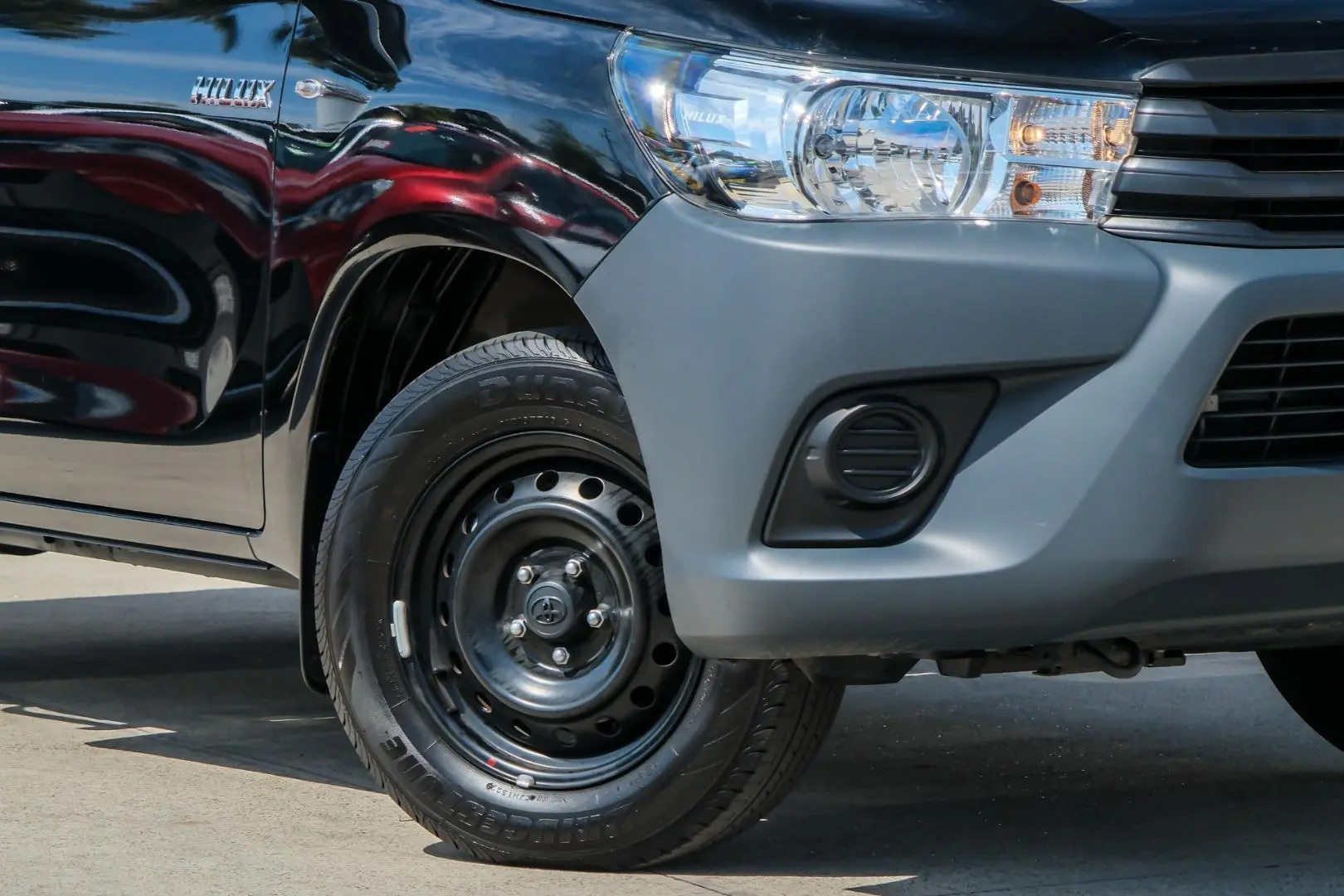 2022 Toyota Hilux Image 6