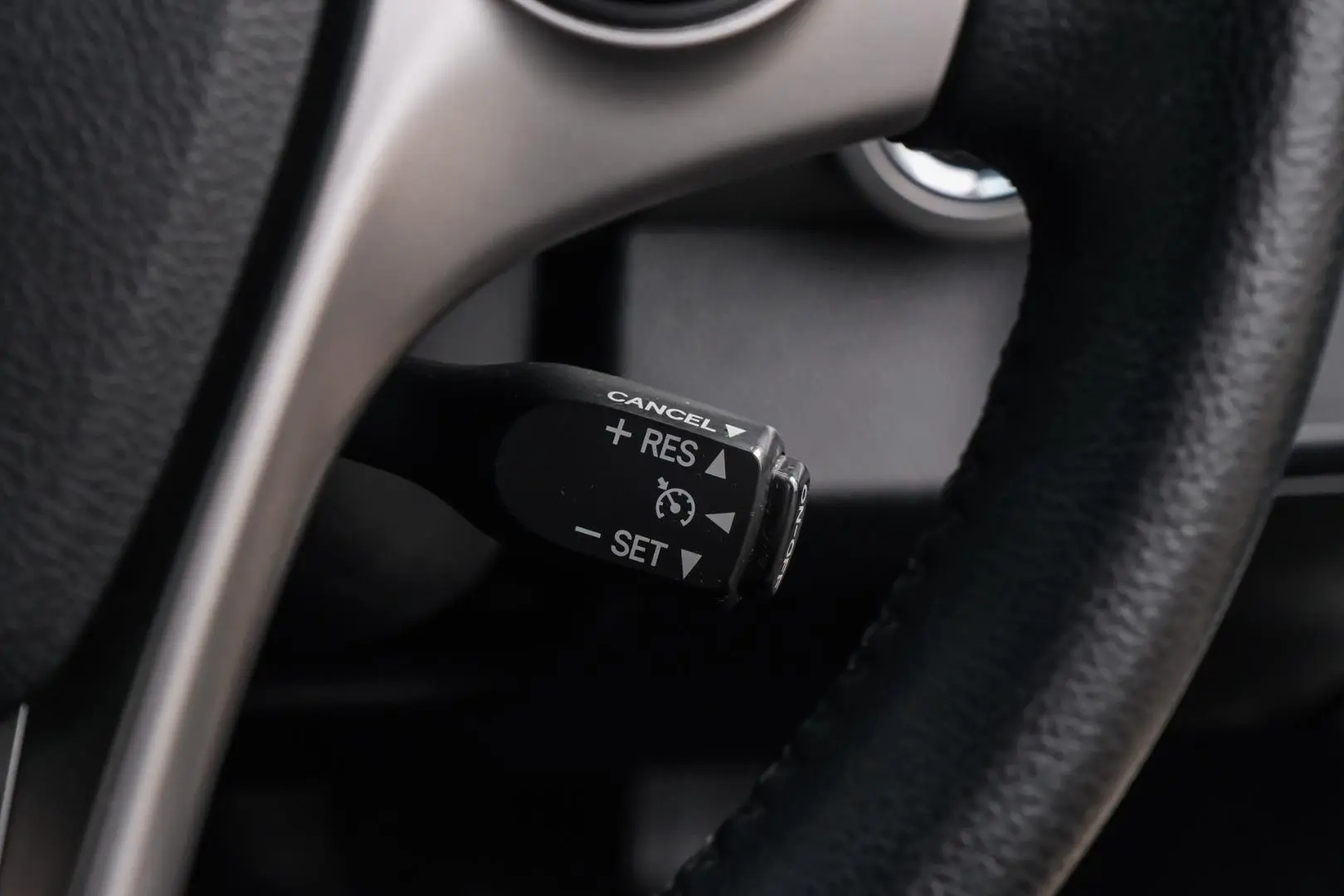 2012 Toyota Camry Gallery Image 15