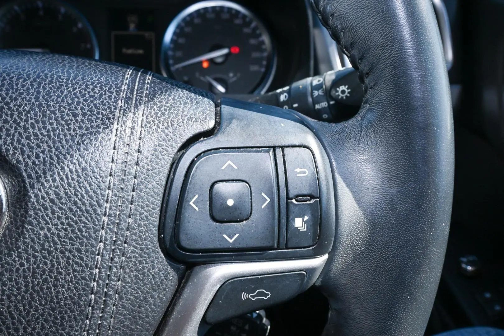 2016 Toyota Kluger Gallery Image 14