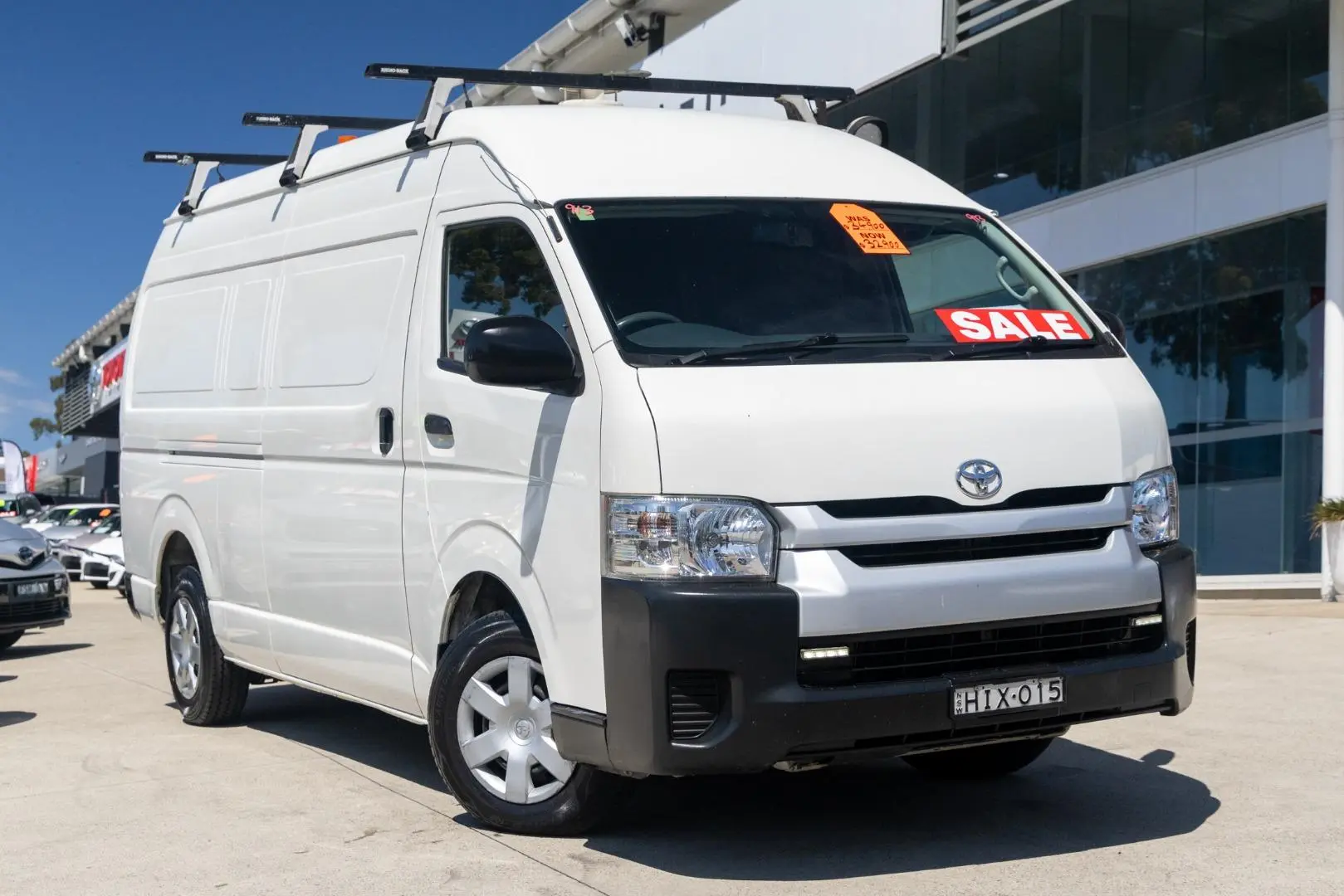 2016 Toyota Hiace Gallery Image 1