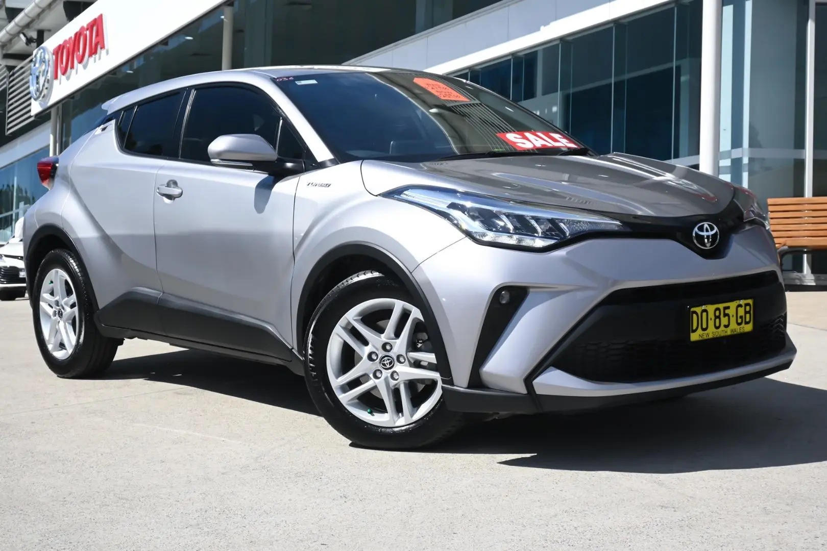 2020 Toyota C-HR Gallery Image 1