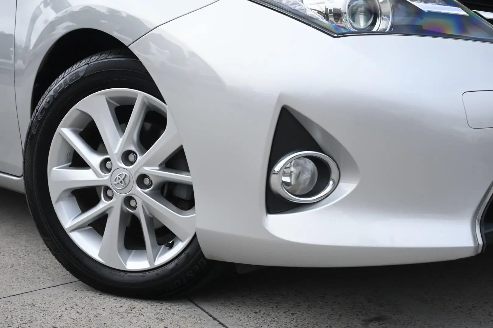 2014 Toyota Corolla Gallery Image 6