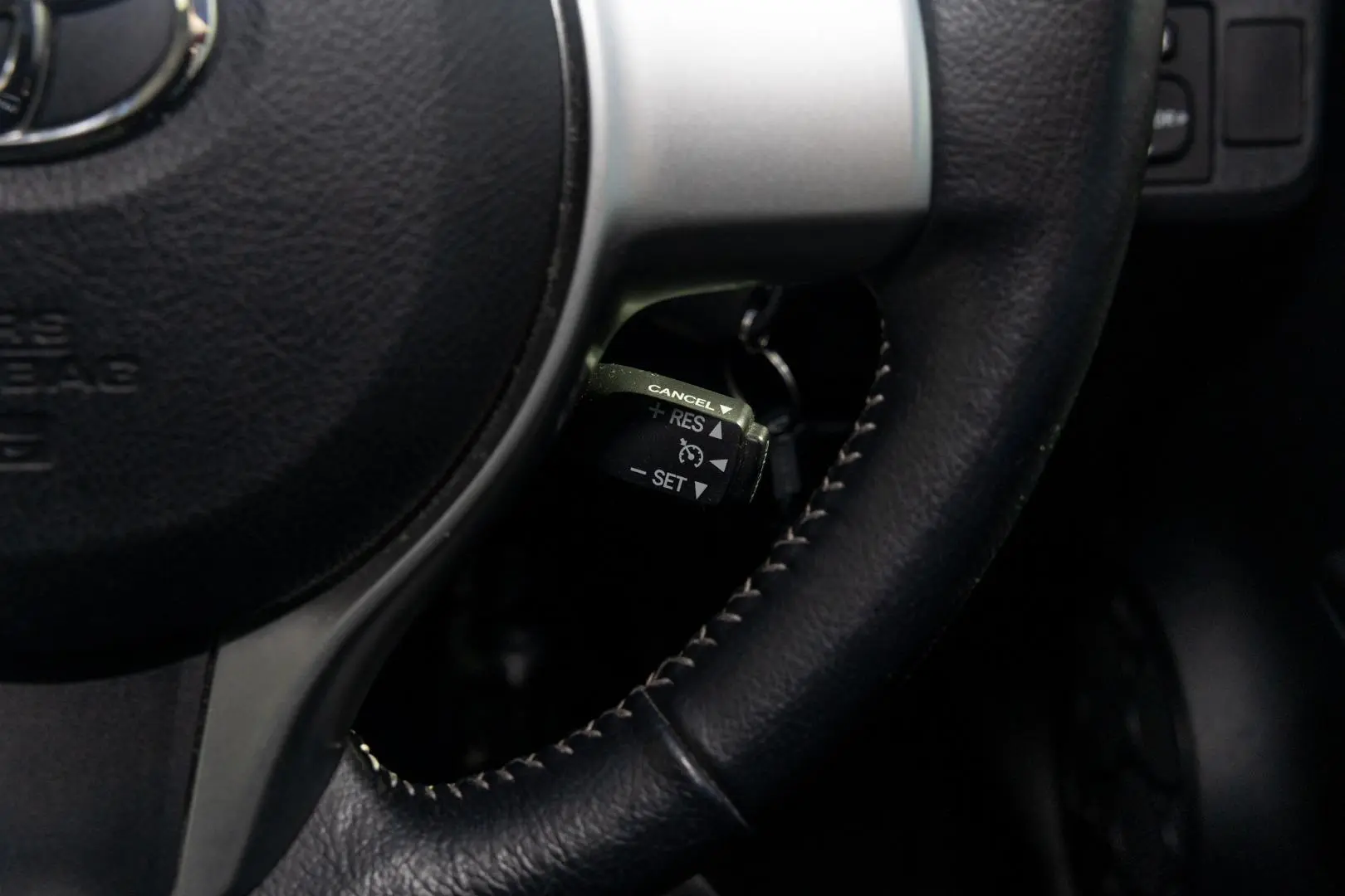 2012 Toyota Yaris Gallery Image 12