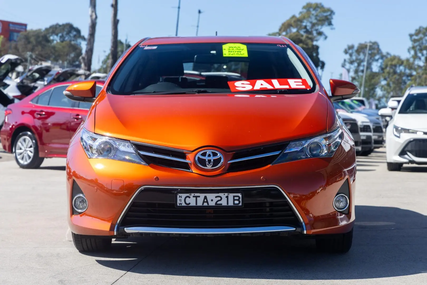 2014 Toyota Corolla Gallery Image 4