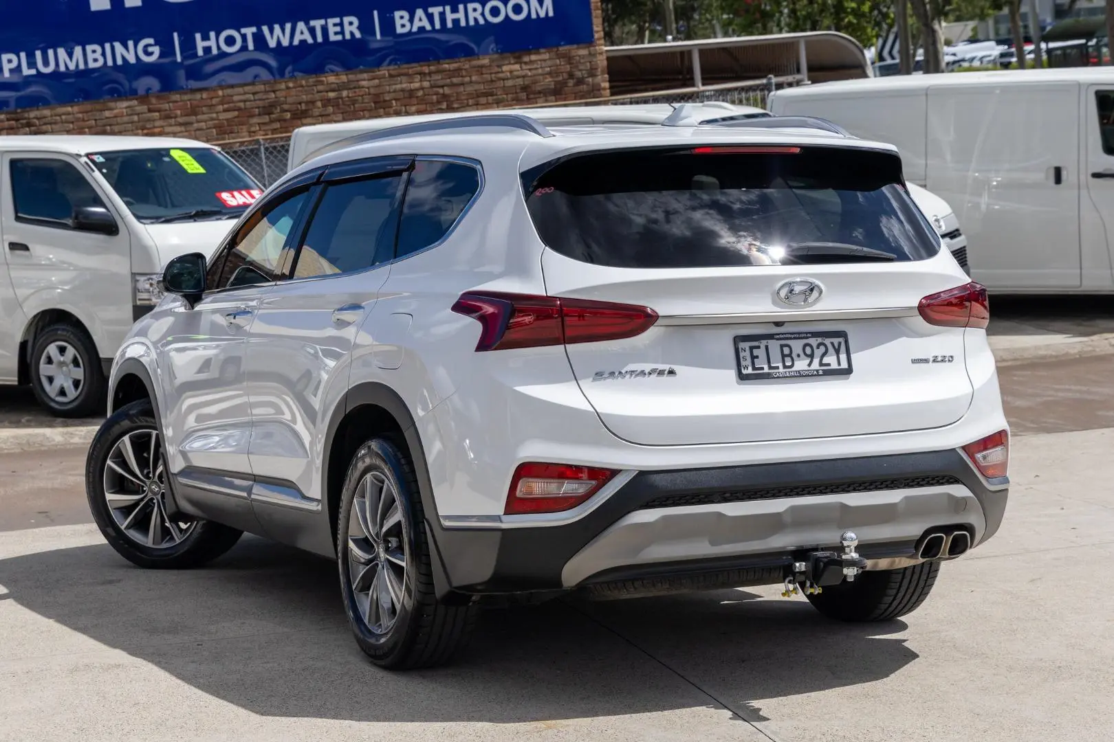 2020 Hyundai Santa Fe Gallery Image 2