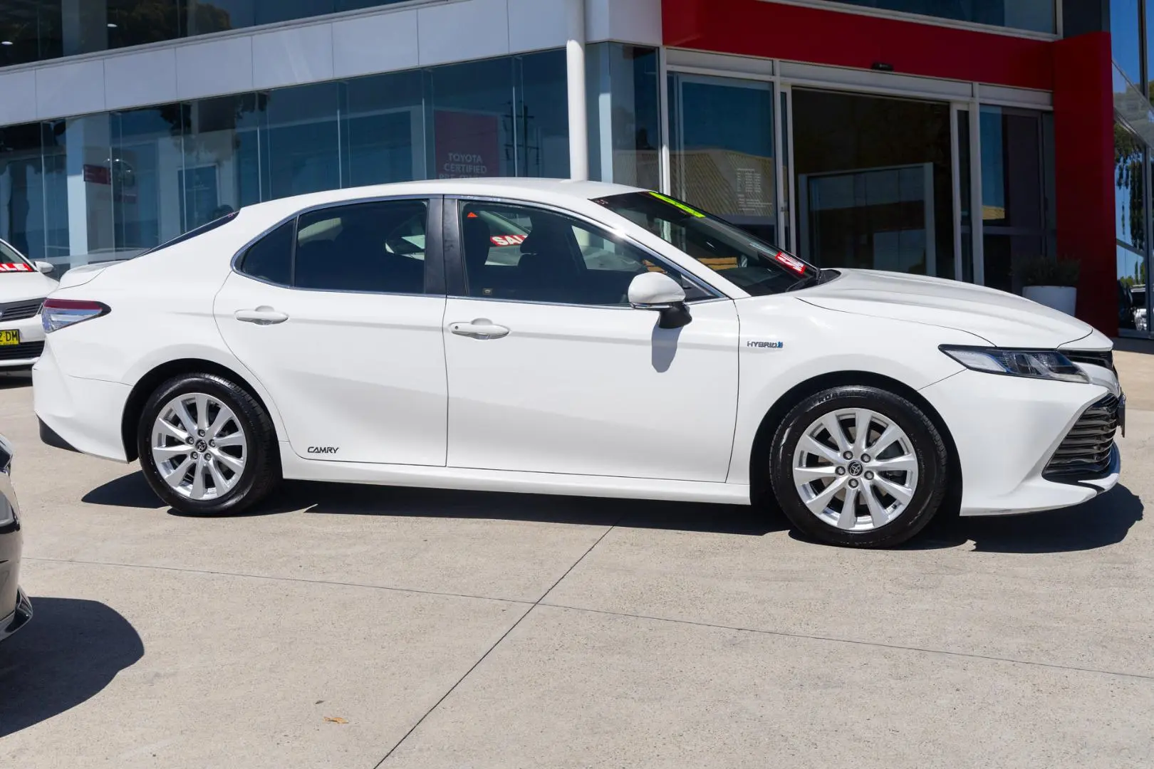 2018 Toyota Camry Gallery Image 3