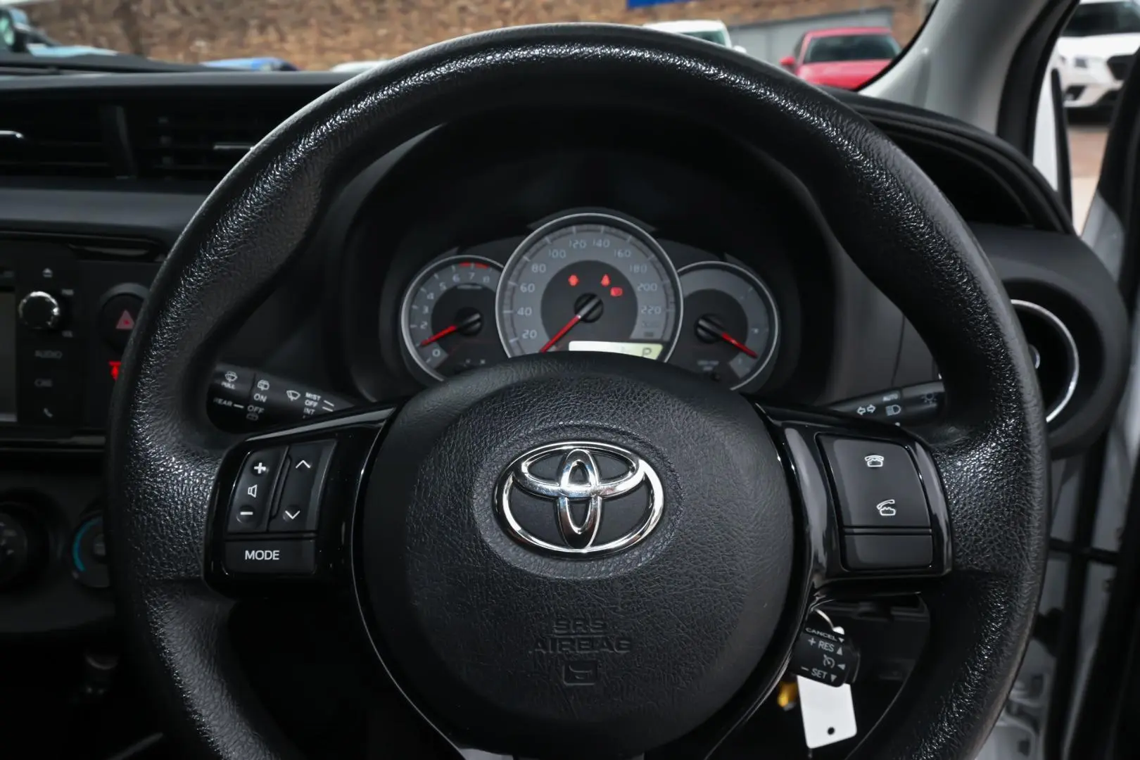 2019 Toyota Yaris Gallery Image 11