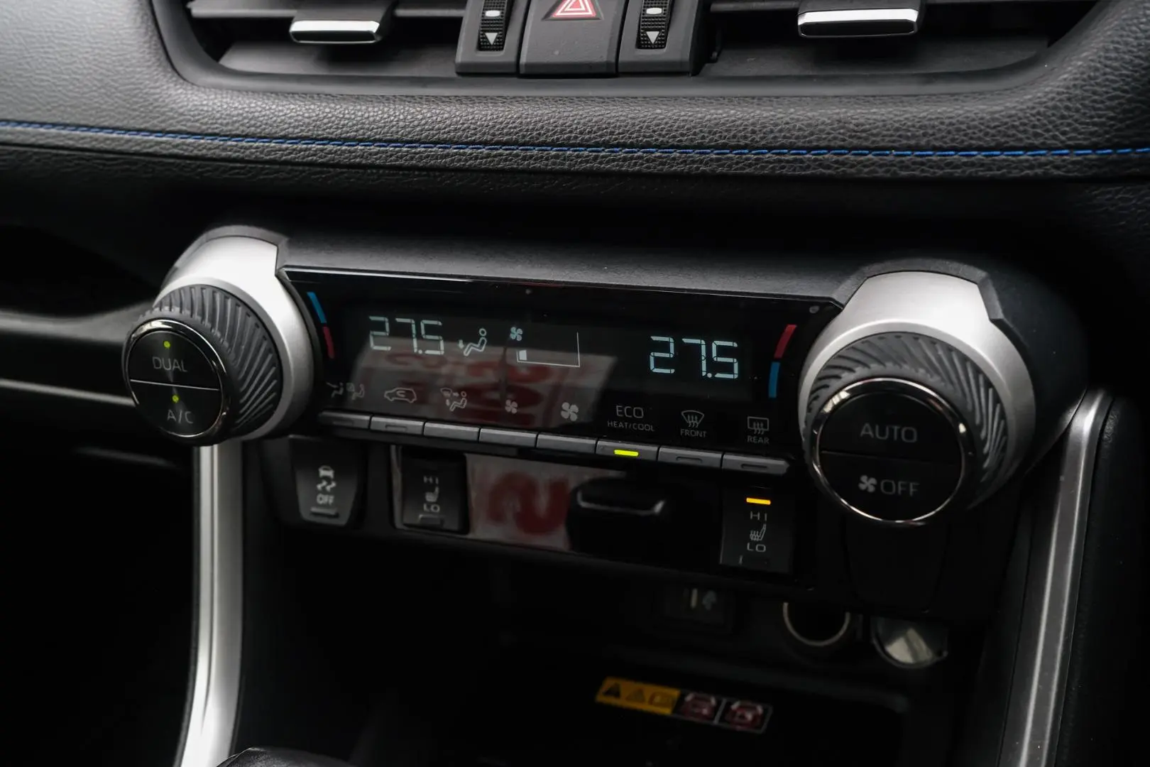 2023 Toyota RAV4 Gallery Image 13