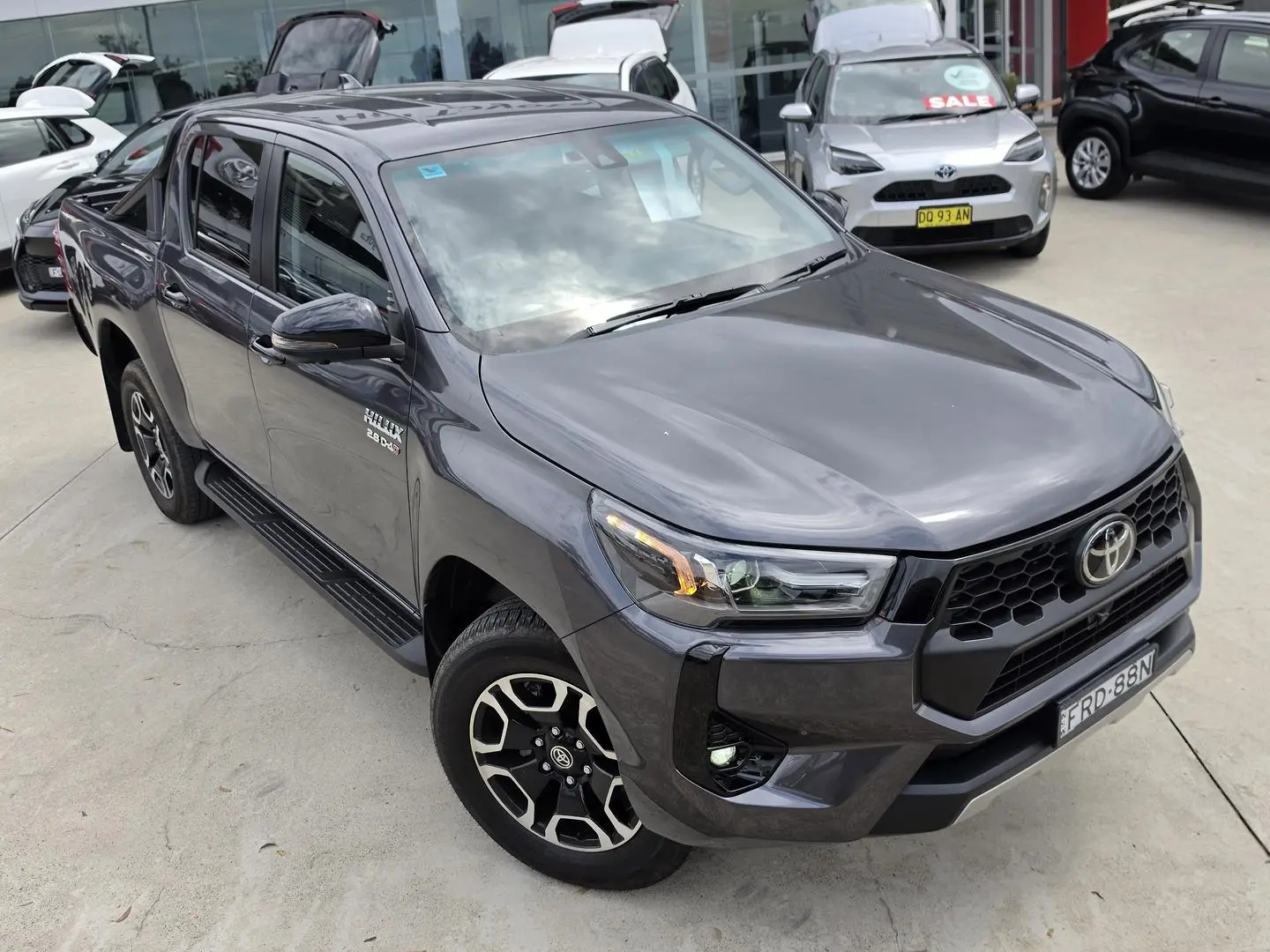 2025 Toyota Hilux Gallery Image 2