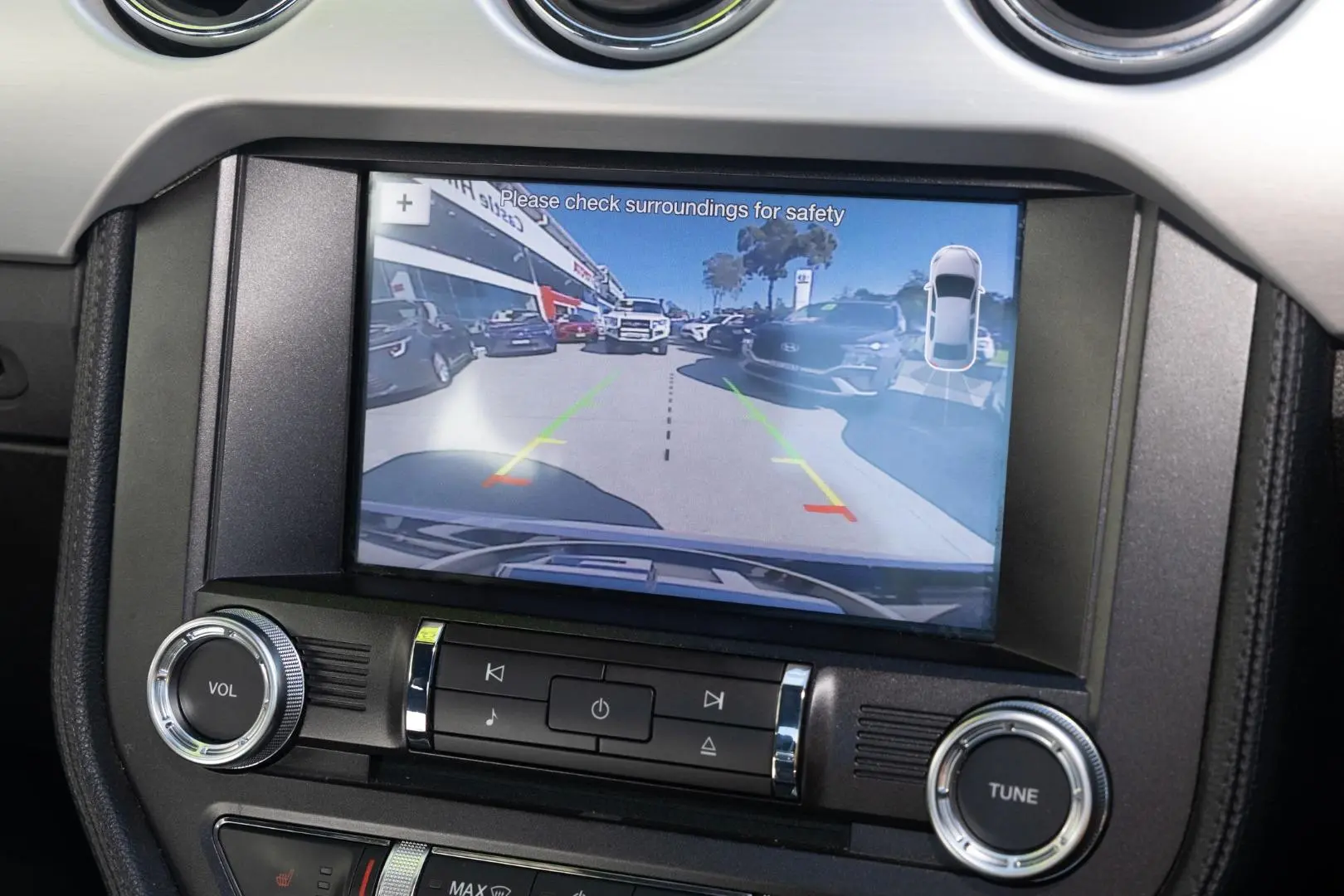 2017 Ford Mustang Gallery Image 15