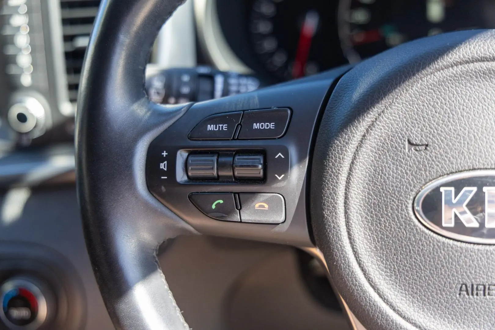 2017 Kia Sorento Gallery Image 14