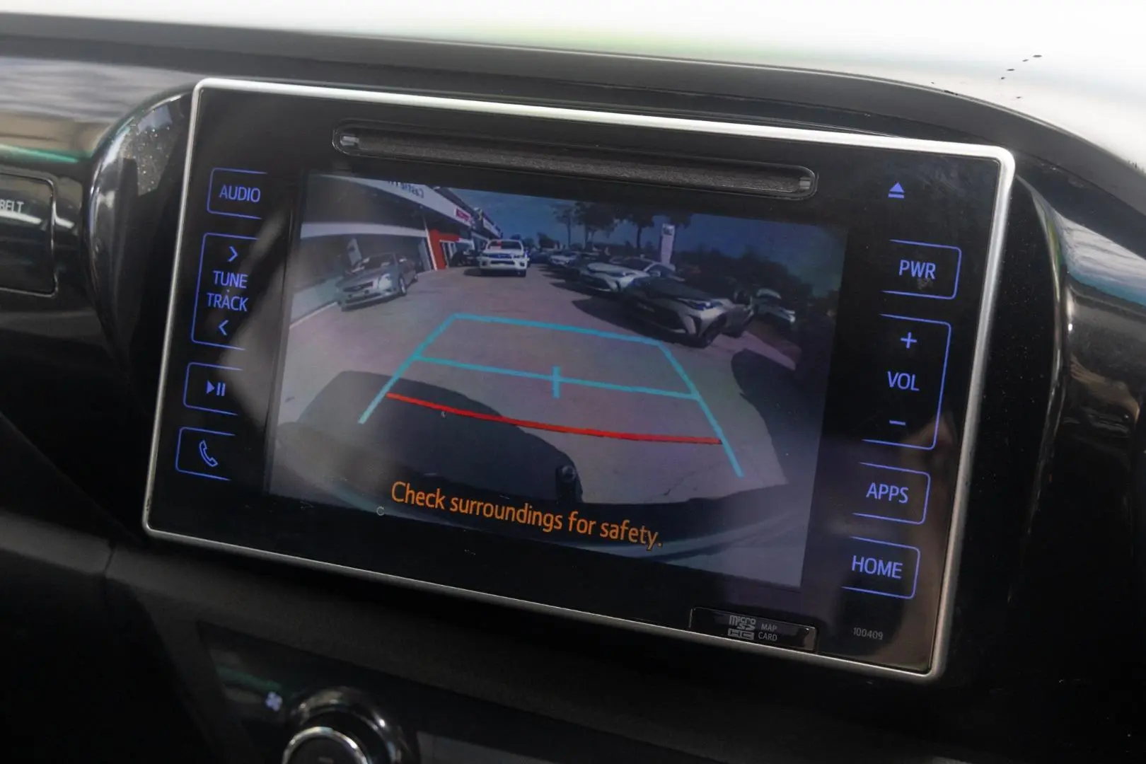 2019 Toyota Hilux Gallery Image 15