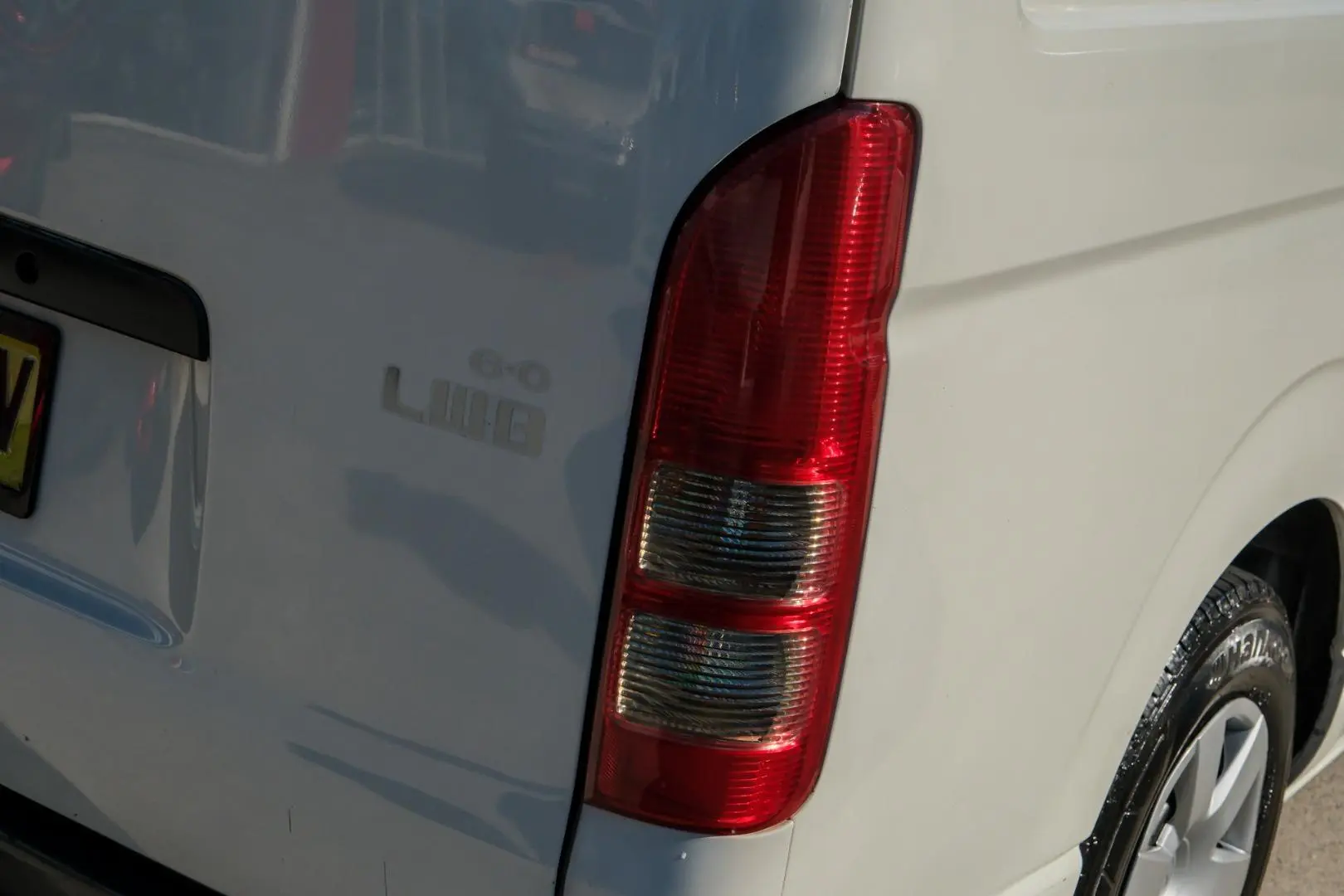 2018 Toyota Hiace Gallery Image 19