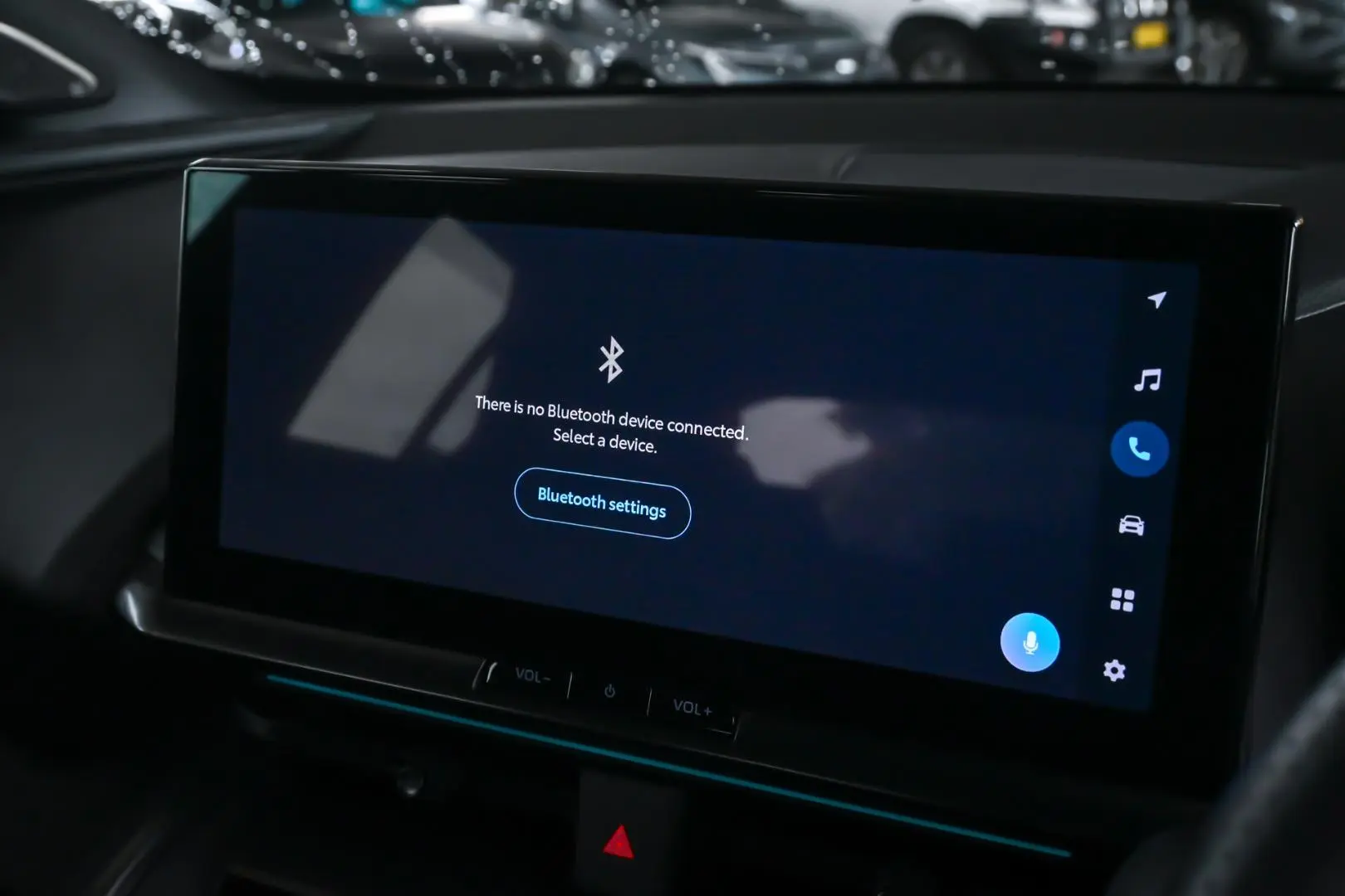 2025 Toyota C-HR Gallery Image 18