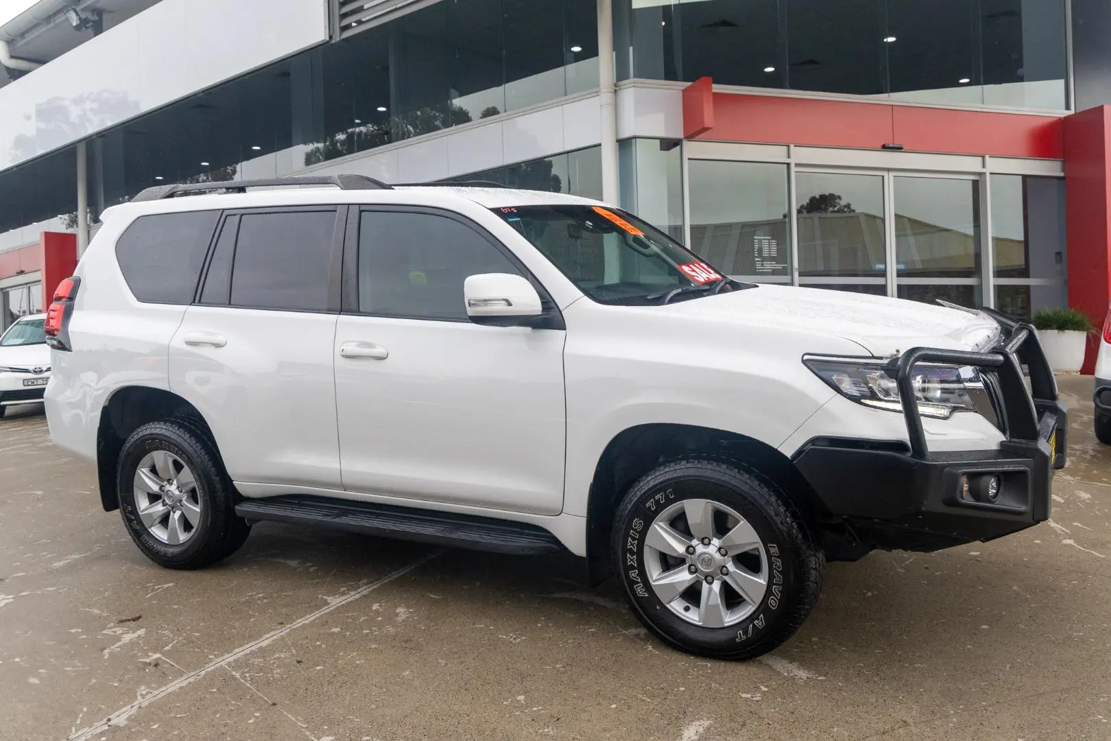2021 Toyota Landcruiser Prado Gallery Image 3