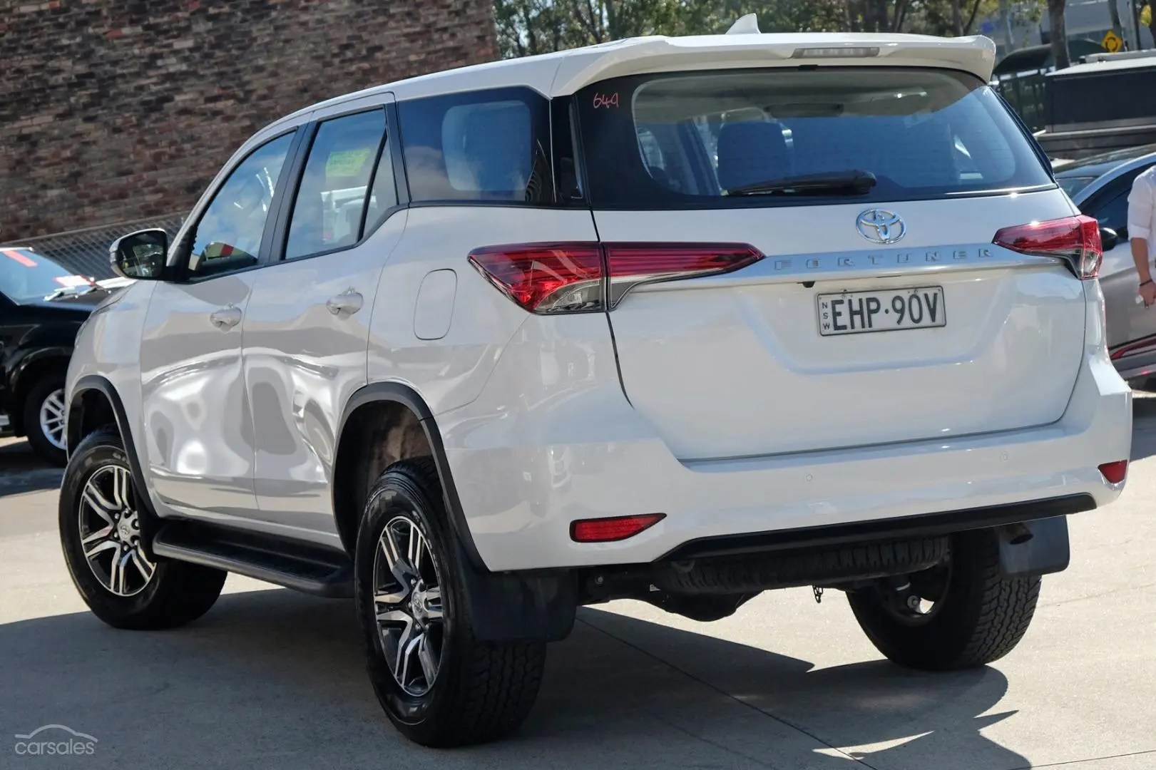 2020 Toyota Fortuner Image 2