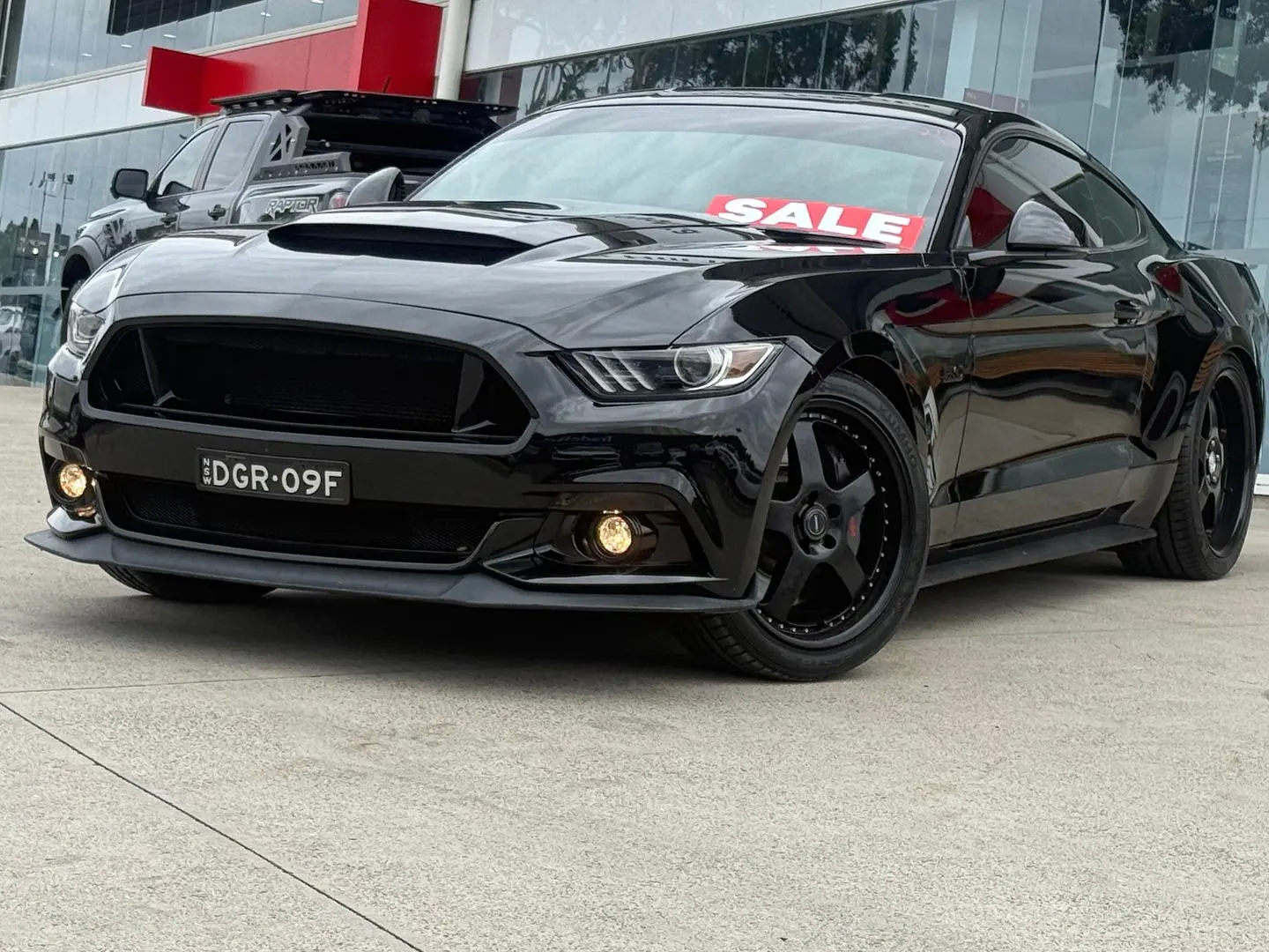 2017 Ford Mustang Gallery Image 32