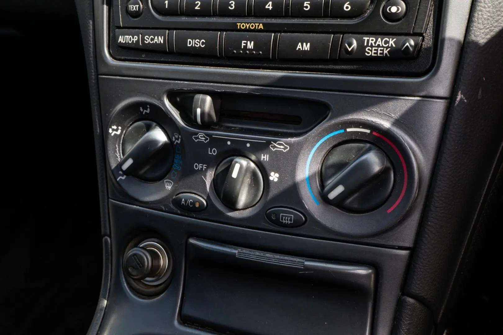 2005 Toyota Celica Gallery Image 13