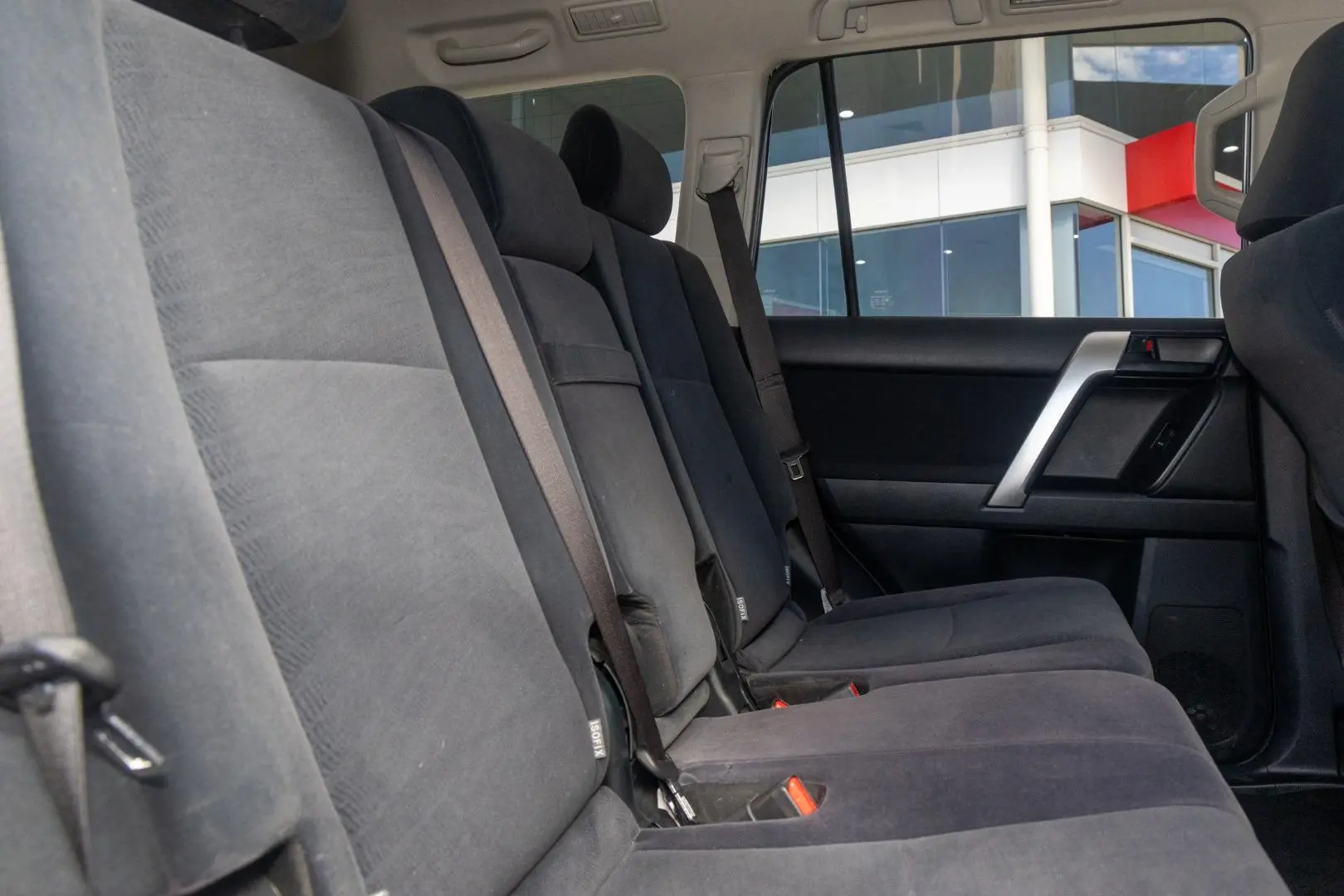 2022 Toyota Landcruiser Prado Gallery Image 9