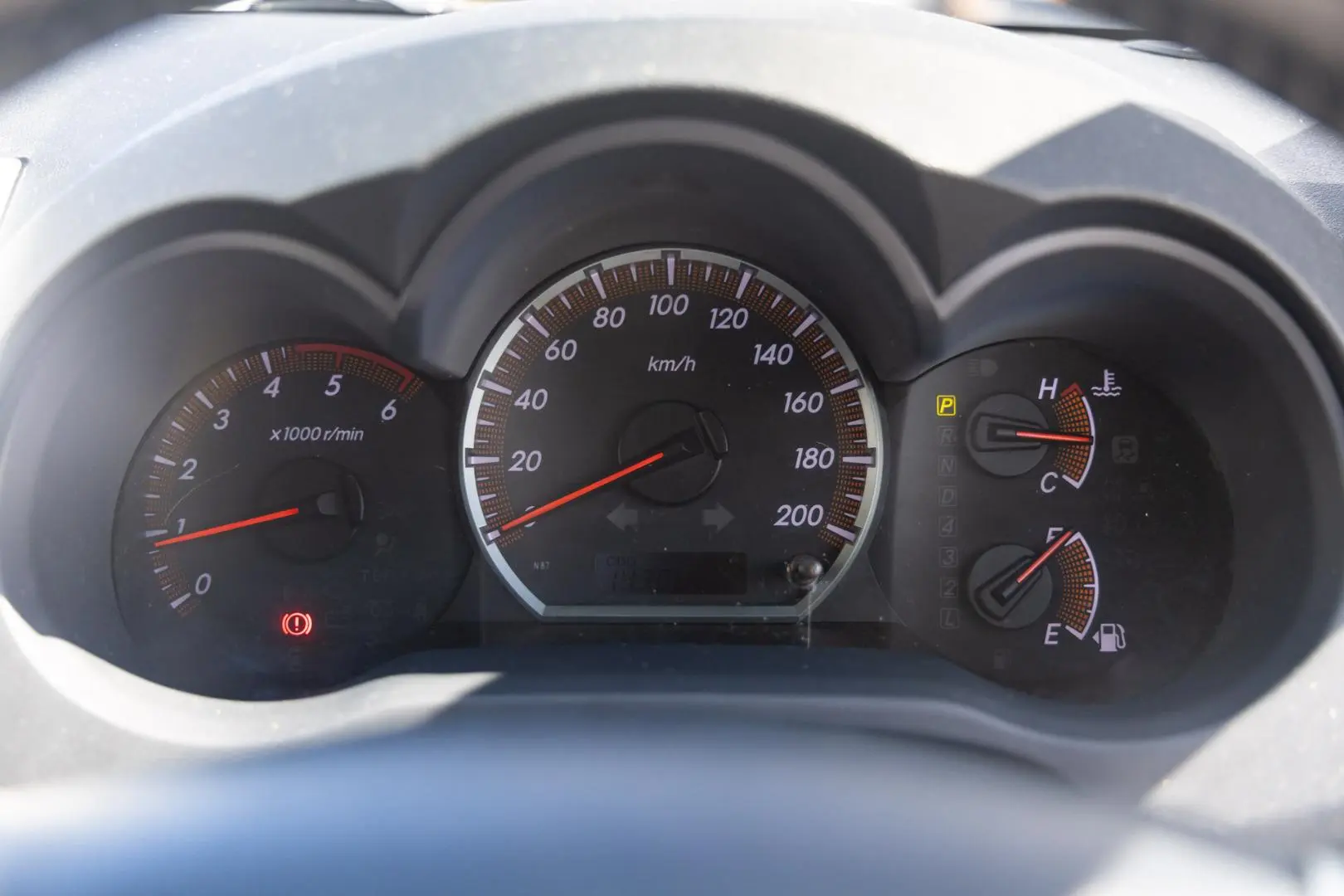 2014 Toyota Hilux Gallery Image 13