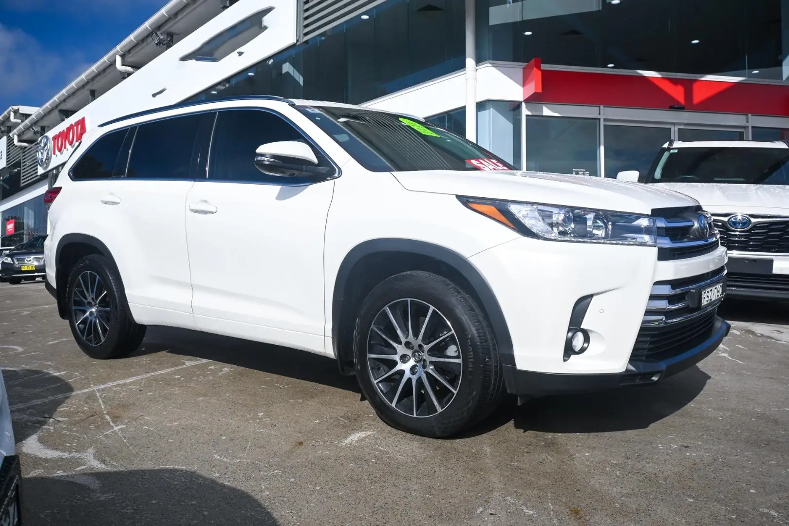 2019 Toyota Kluger Gallery Image 3